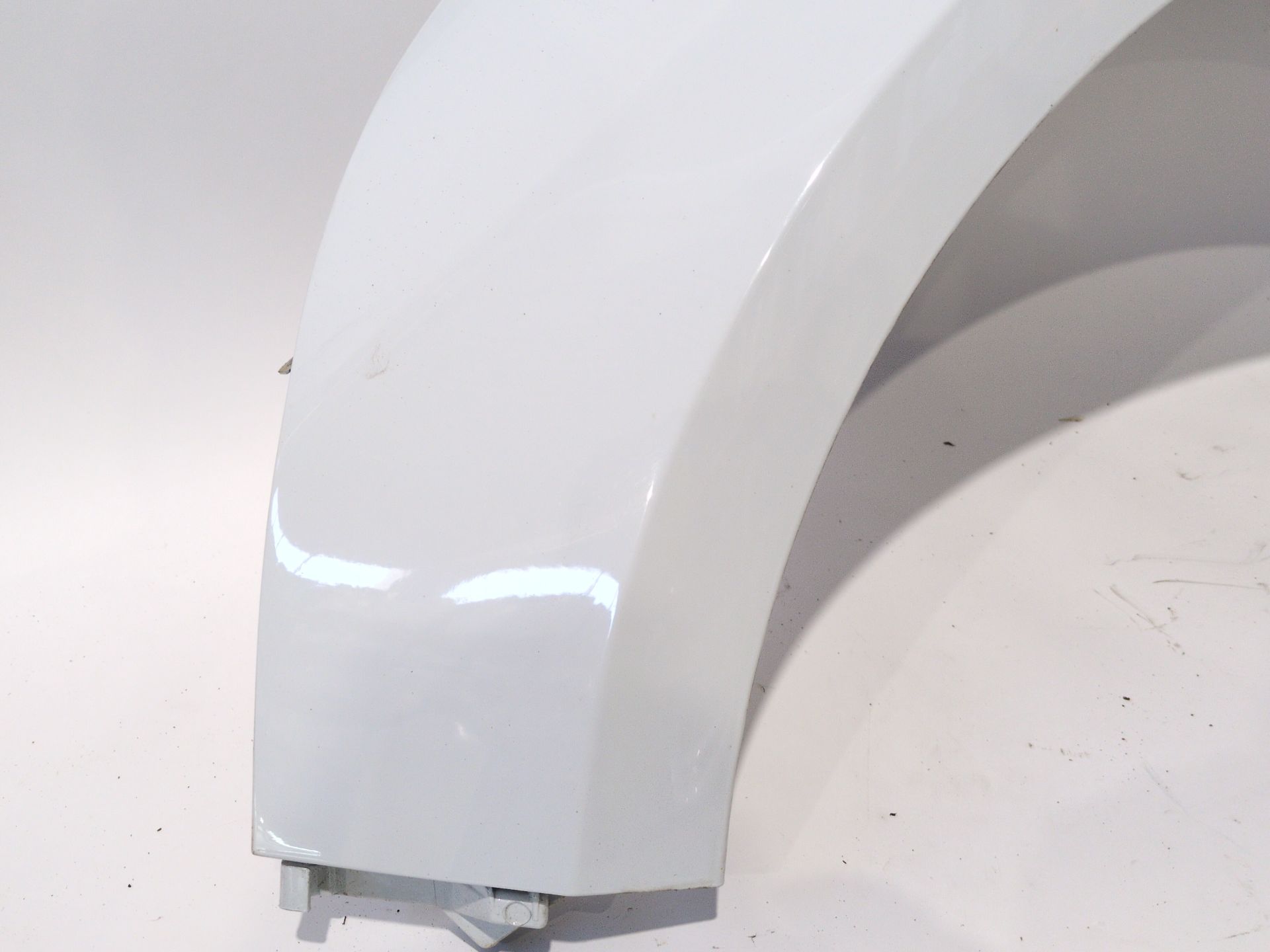 aleta_delantera_izquierda_631016903r_renault_talisman_lp_2_0_blue_dci_200_lpal