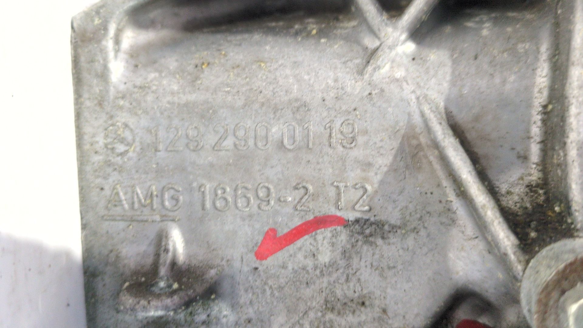 pedales_1292900119_mercedes_benz_124_sedan_w124_250_d_124_125