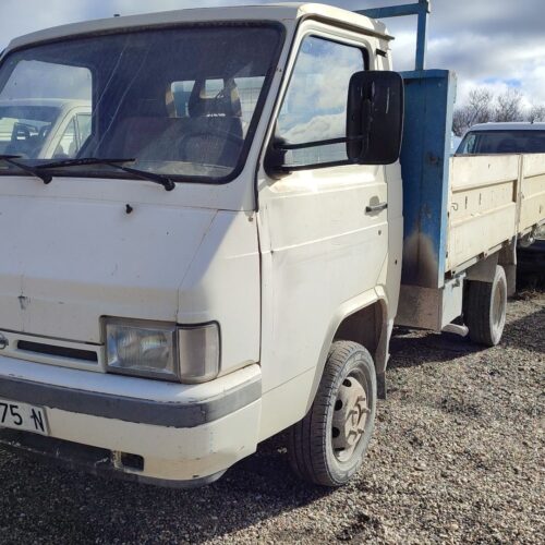 NISSAN TRADE CAJA/CHASIS