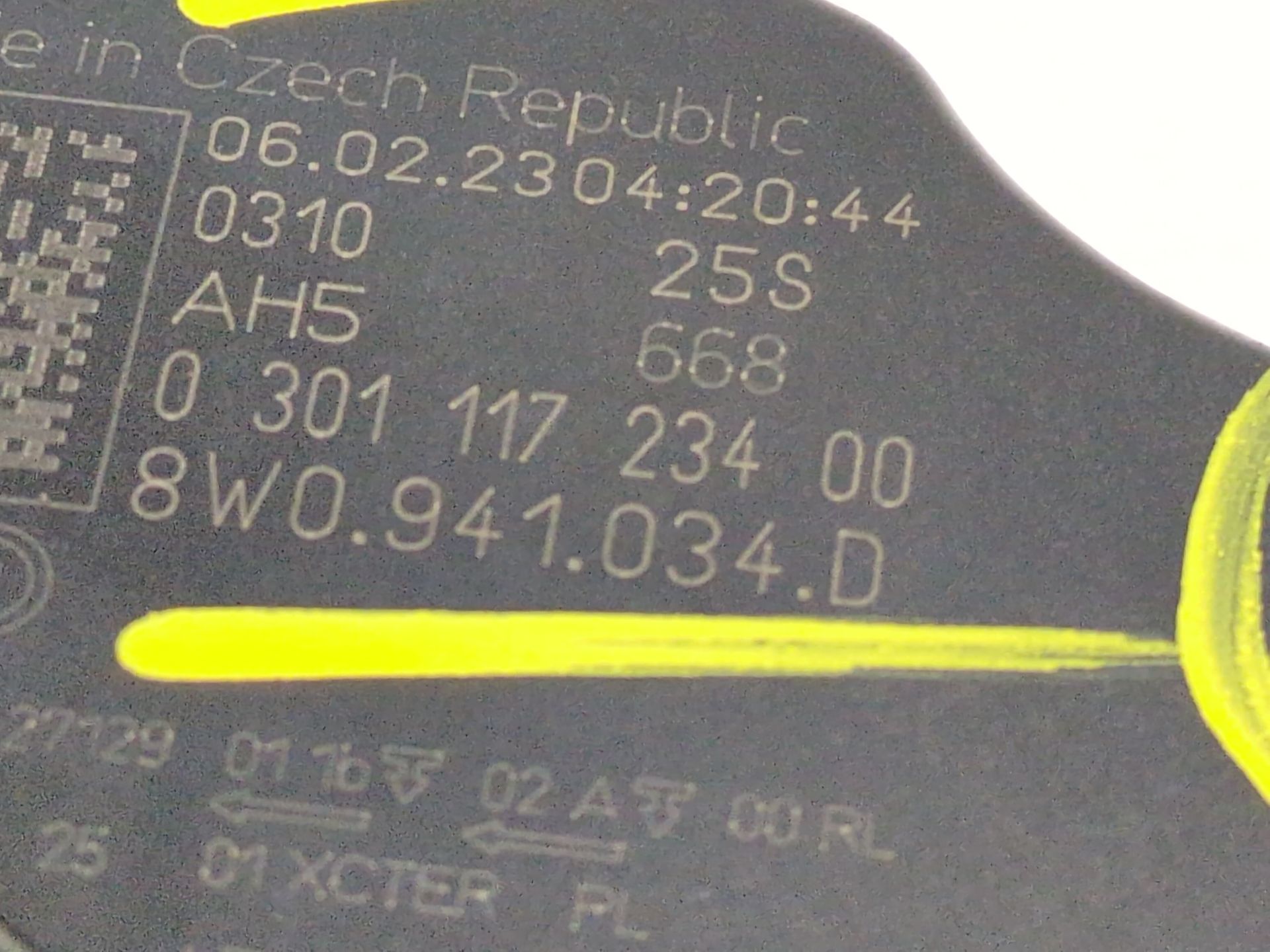 faro_derecho_8w0941034d_audi_a4_b9_8w2_8wc_30_tdi_mild_hybrid