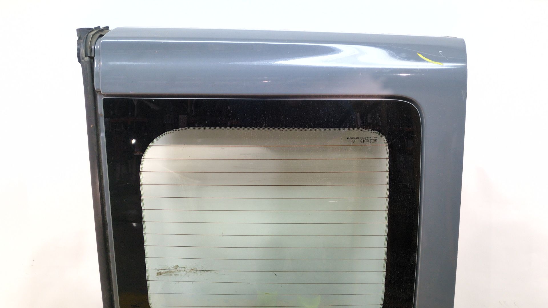 puerta_de_carga_trasera_derecha_901002765r_renault_trafic_iii_furgoneta_fg_2_0_dci_120_fgmn