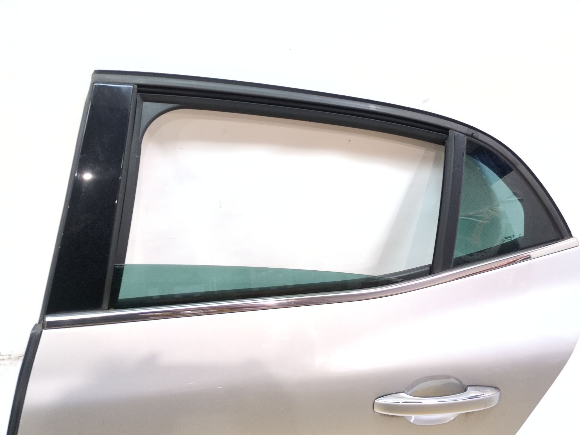 puerta_trasera_izquierda_821015121r_grey_ted69_renault_megane_iv_hatchback_b9a_m_n_1_8_blue_dci_150_b9a7