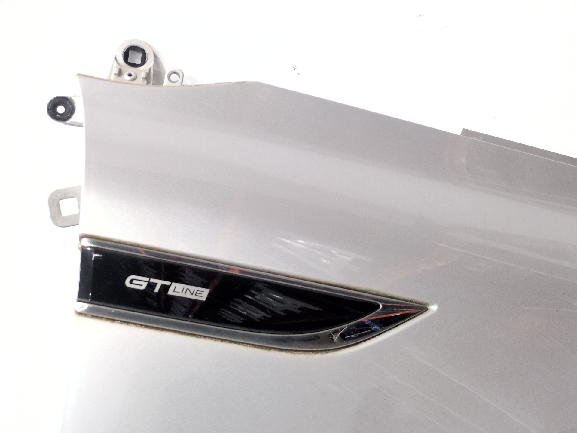 aleta_delantera_derecha_631006781r_grey_ted69_renault_megane_iv_hatchback_b9a_m_n_1_8_blue_dci_150_b9a7