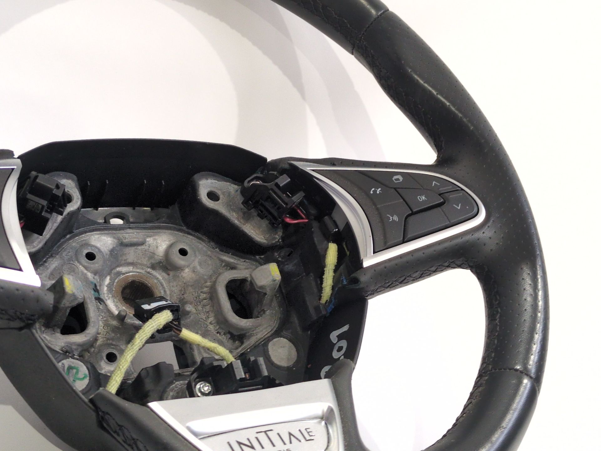 volante_484009087r_renault_talisman_lp_2_0_blue_dci_160_lpam