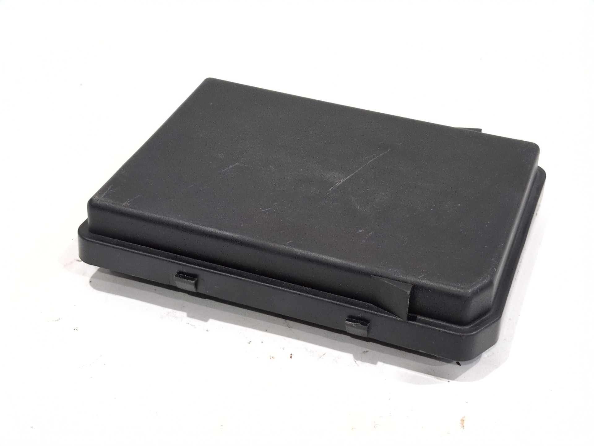 caja_reles_fusibles_284b60956r_renault_talisman_lp_2_0_blue_dci_160_lpam