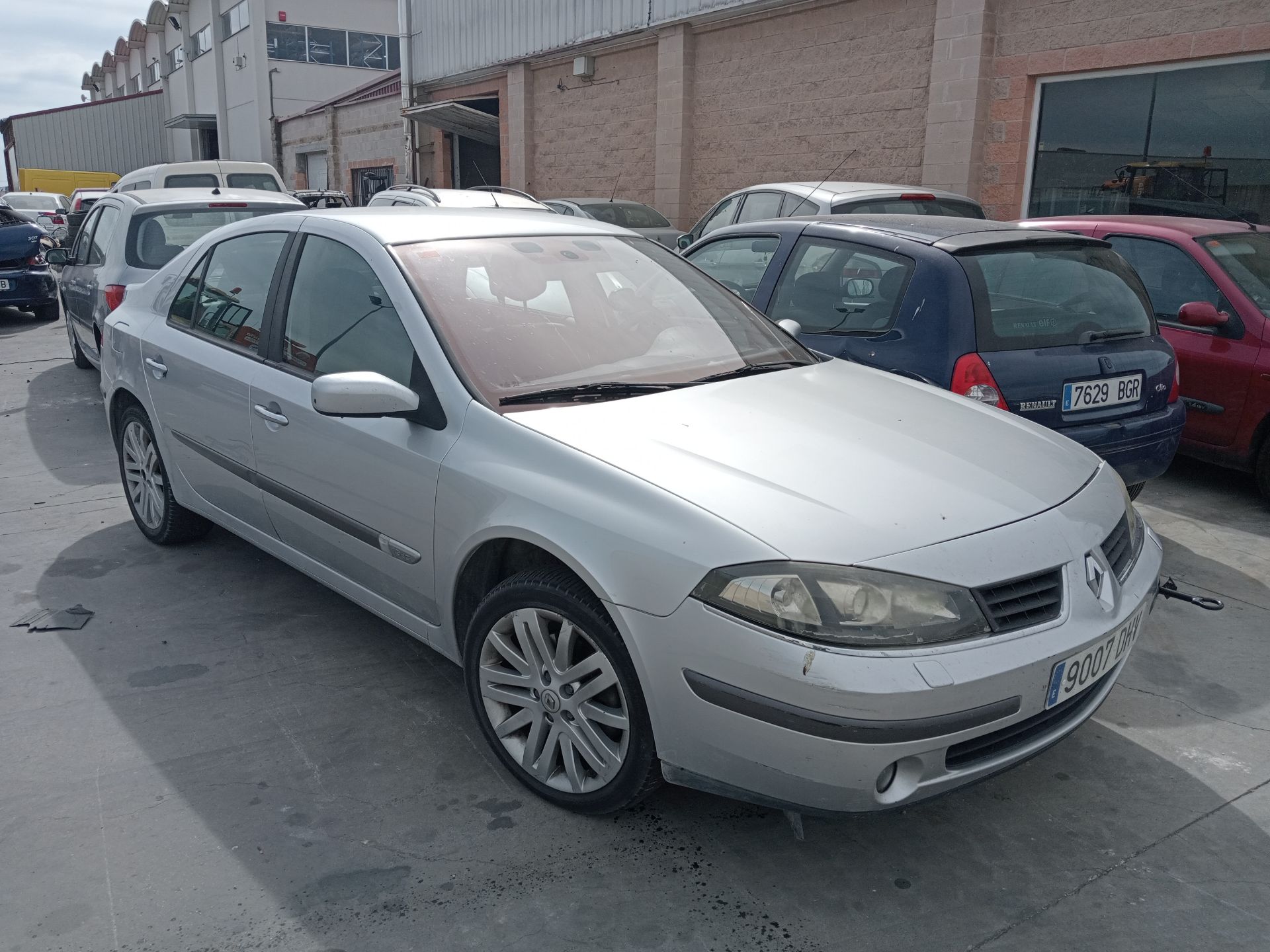 renault_laguna_ii_bg0_1_1_9_dci_bg08_bg0g