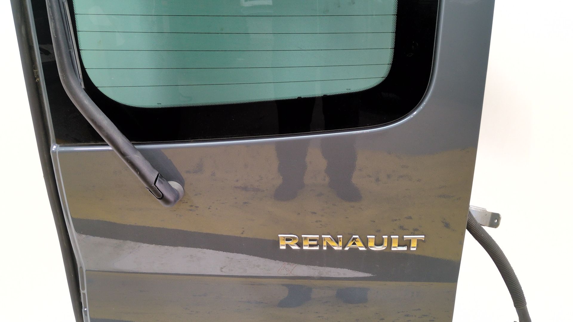 puerta_de_carga_trasera_derecha_901008731r_grey_urban_ovkpw_renault_trafic_iii_autobus_jg_2_0_dci_170_jgmm_jgmv