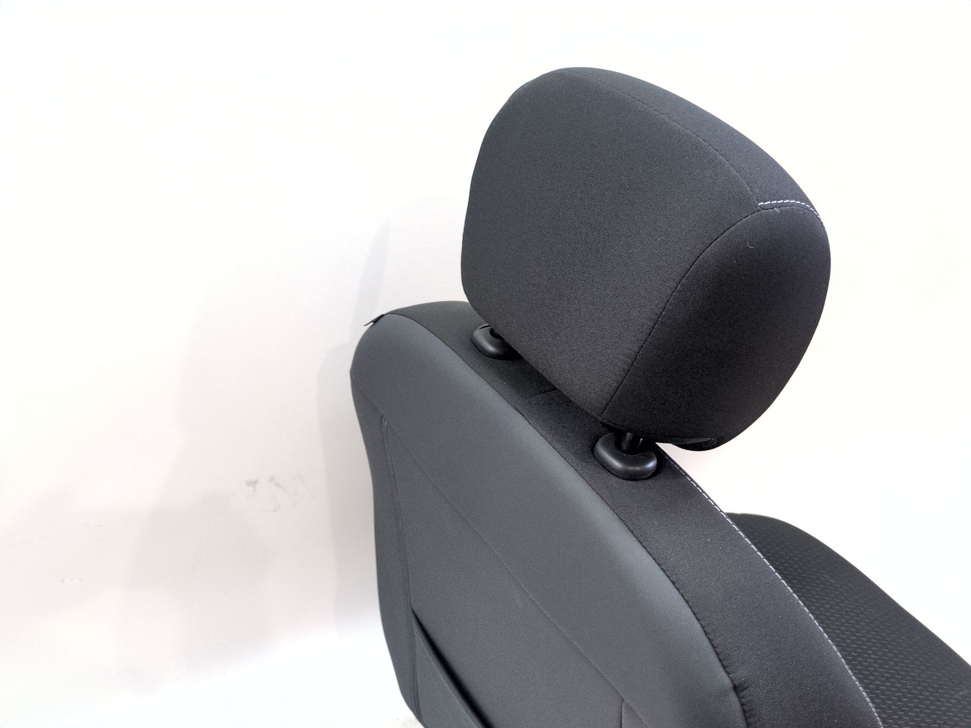 asiento_delantero_izquierdo_876705893r_dacia_dokker_furgoneta_monovolumen_1_5_blue_dci_95_fejl