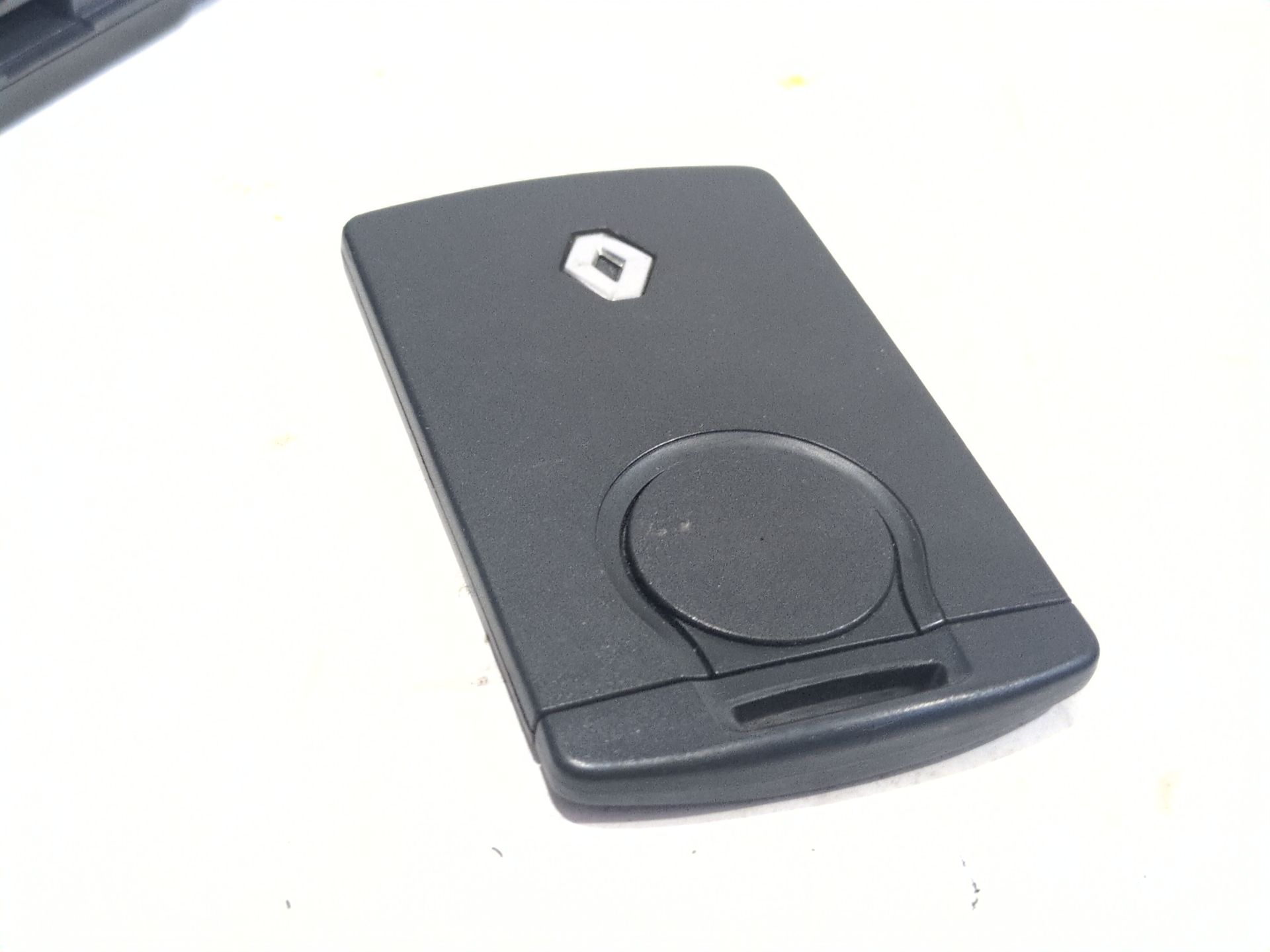 tarjetero_285904179r_renault_captur_i_j5_h5_1_5_dci_90