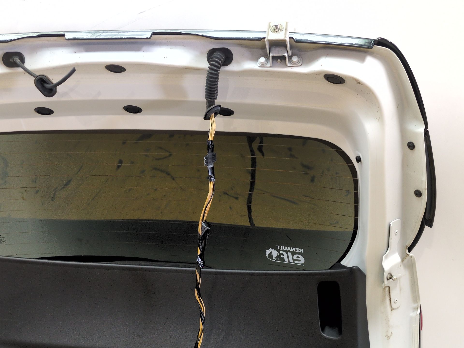 porton_trasero_901002357r_renault_captur_i_j5_h5_1_5_dci_90