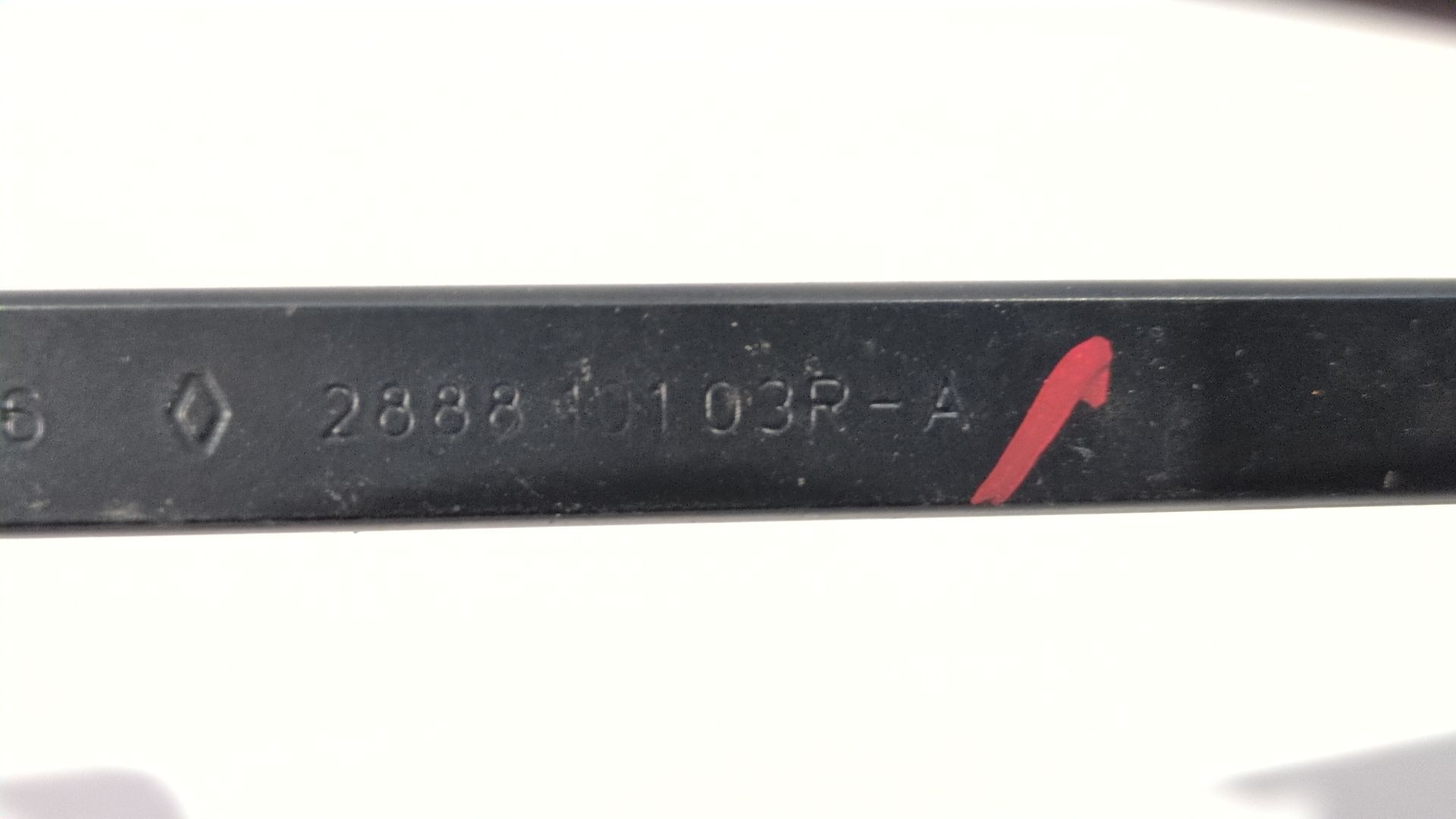 brazo_limpia_delantero_izquierdo_288810103r_renault_trafic_iii_autobus_jg_2_0_dci_170_jgmm_jgmv