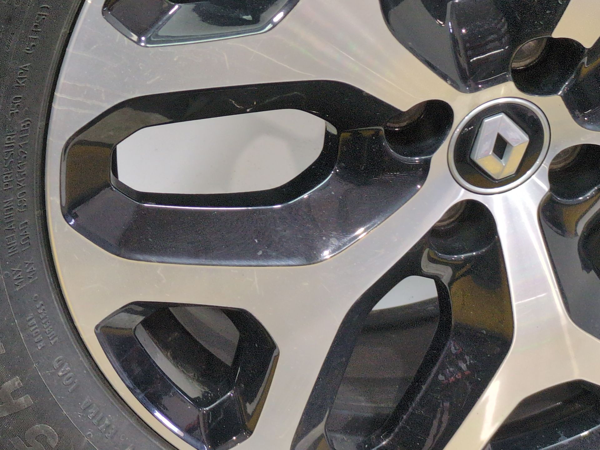 llanta_aluminio_403001973r_renault_captur_i_j5_h5_1_5_dci_90