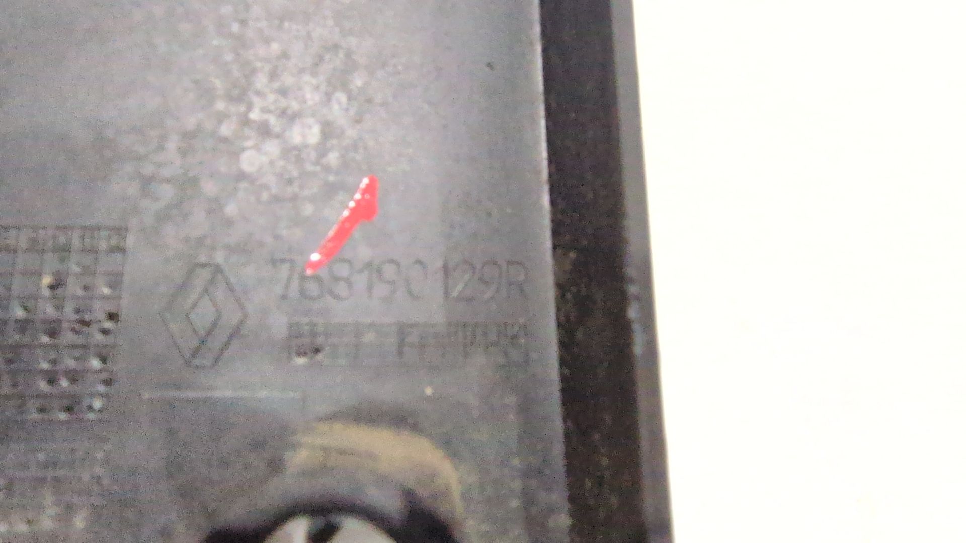 moldura_lateral_768190129r_renault_master_iii_furgoneta_fv_2_3_dci_150_rwd_fv0f