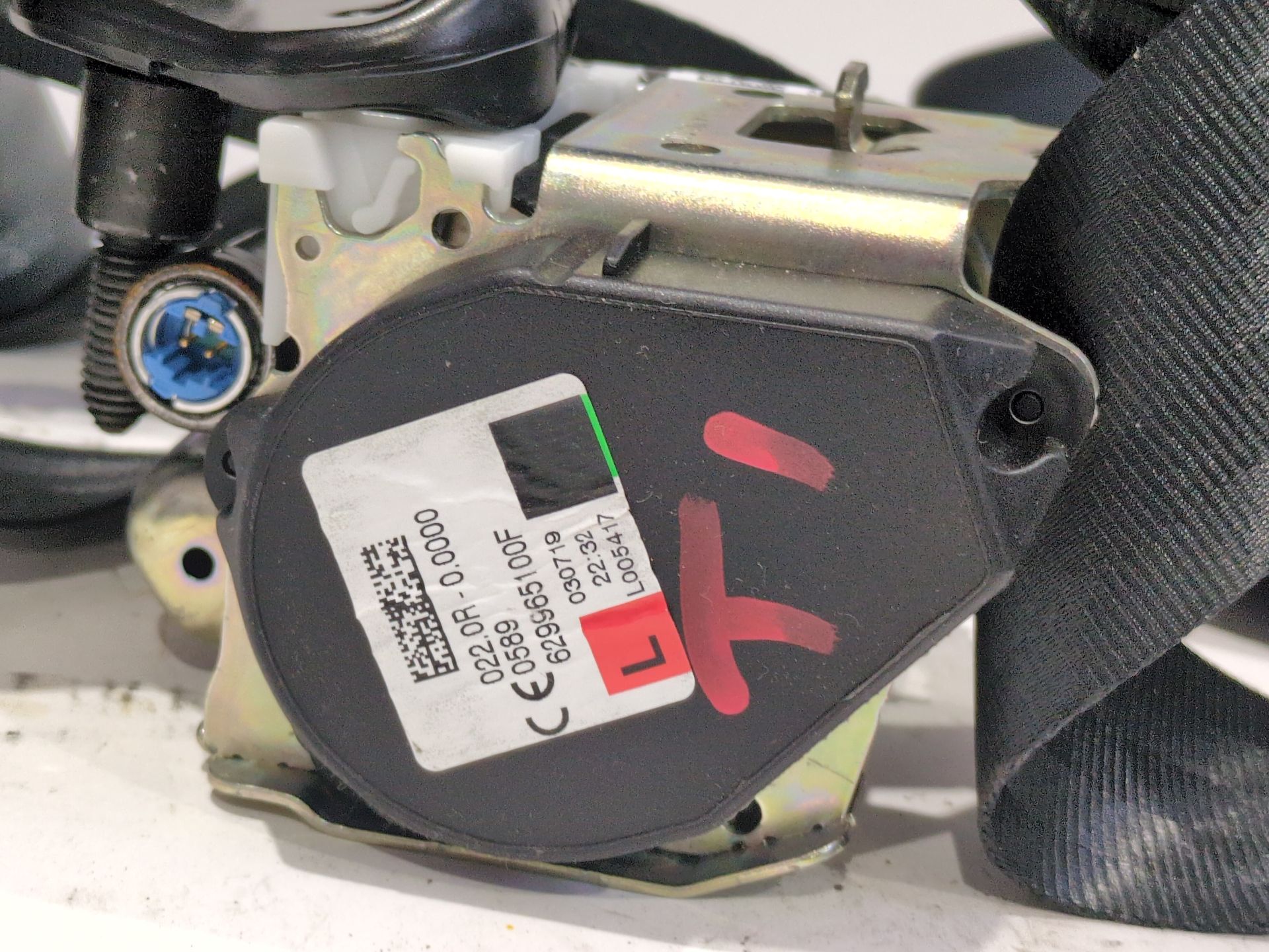 cinturon_seguridad_trasero_izquierdo_888415588r_renault_espace_v_jr_2_0_blue_dci_160_jram