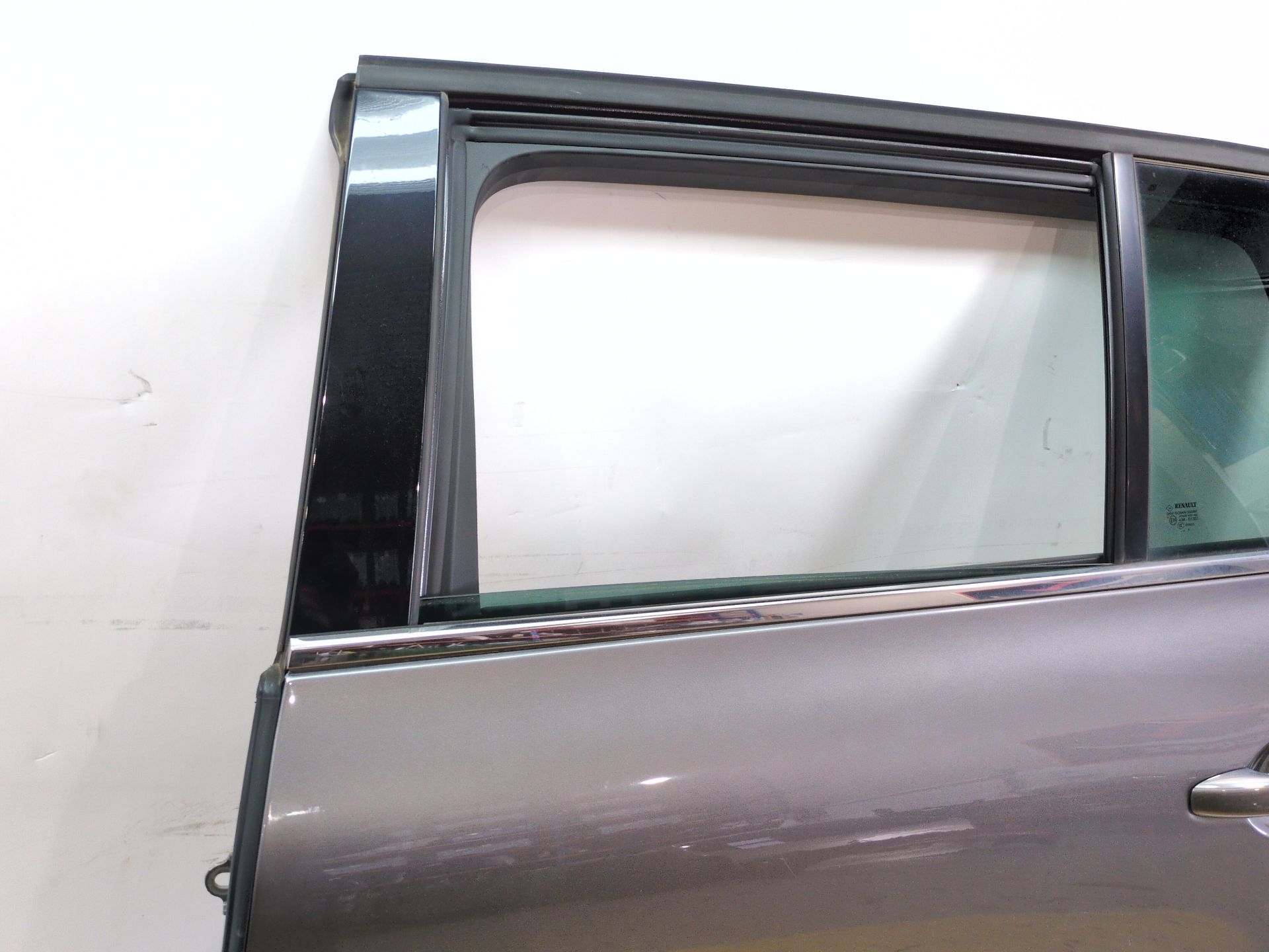 puerta_trasera_izquierda_821019868r_grey_tekng_renault_espace_v_jr_2_0_blue_dci_160_jram