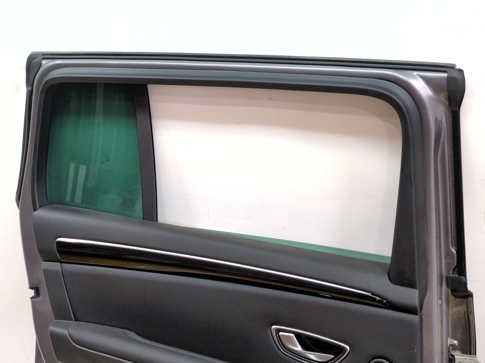 puerta_trasera_izquierda_821019868r_grey_tekng_renault_espace_v_jr_2_0_blue_dci_160_jram