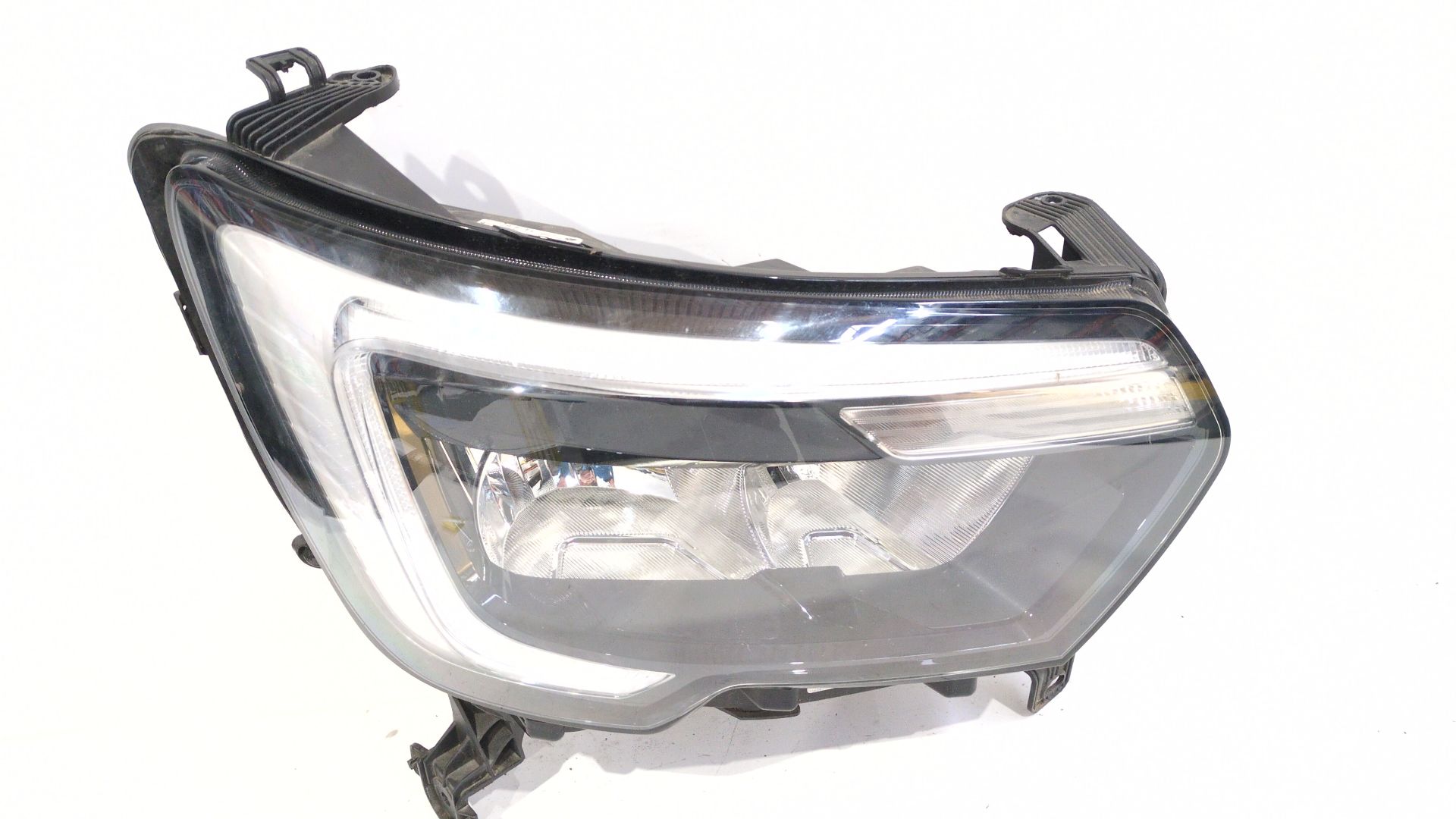 faro_derecho_260105567r_renault_master_iii_furgoneta_fv_2_3_dci_150_rwd_fv0f