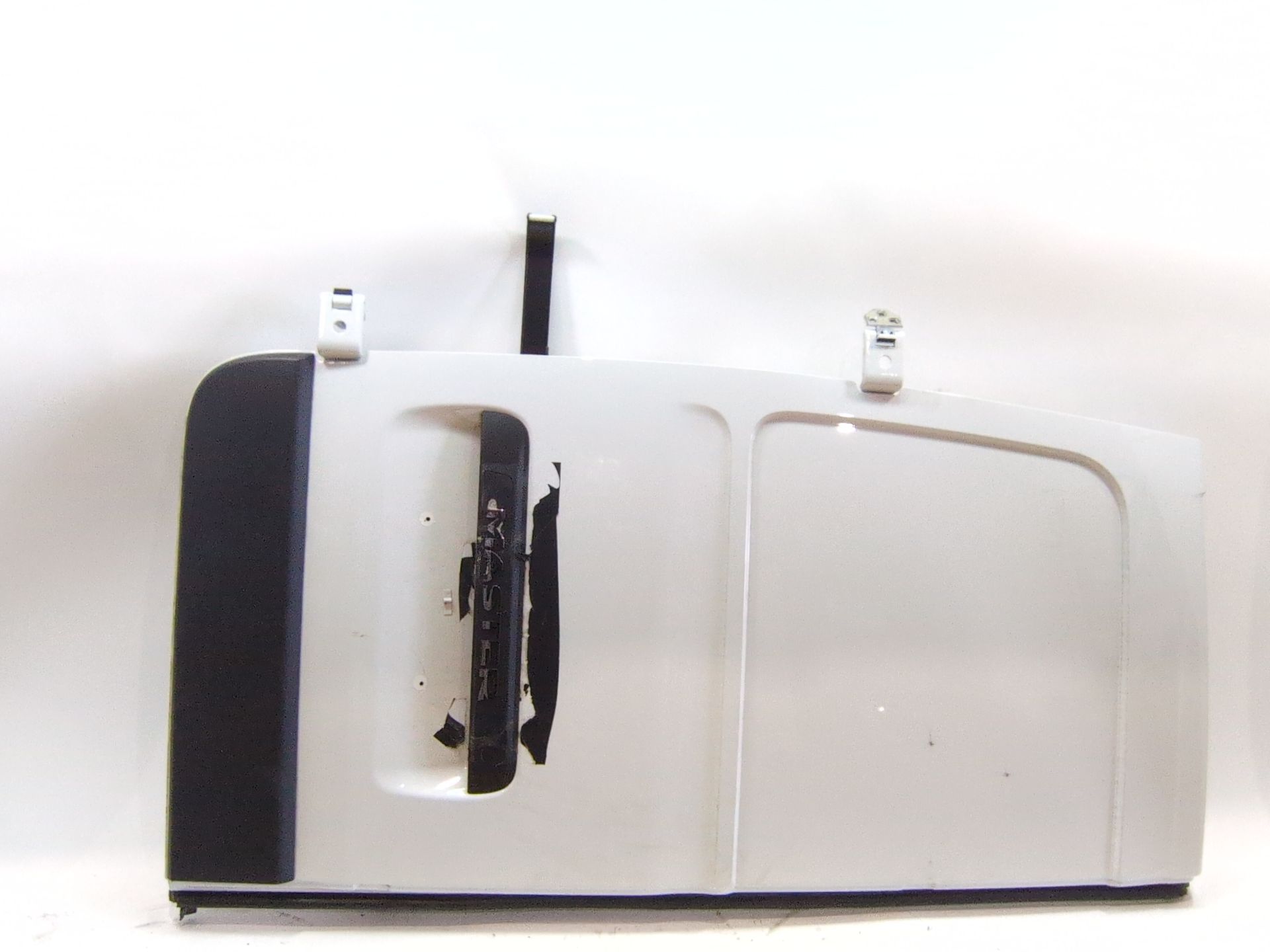 PUERTA DE CARGA TRASERA IZQUIERDA RENAULT MASTER III FURGONETA (FV) 2.3 DCI 135 RWD (FV0N) - sin referencia