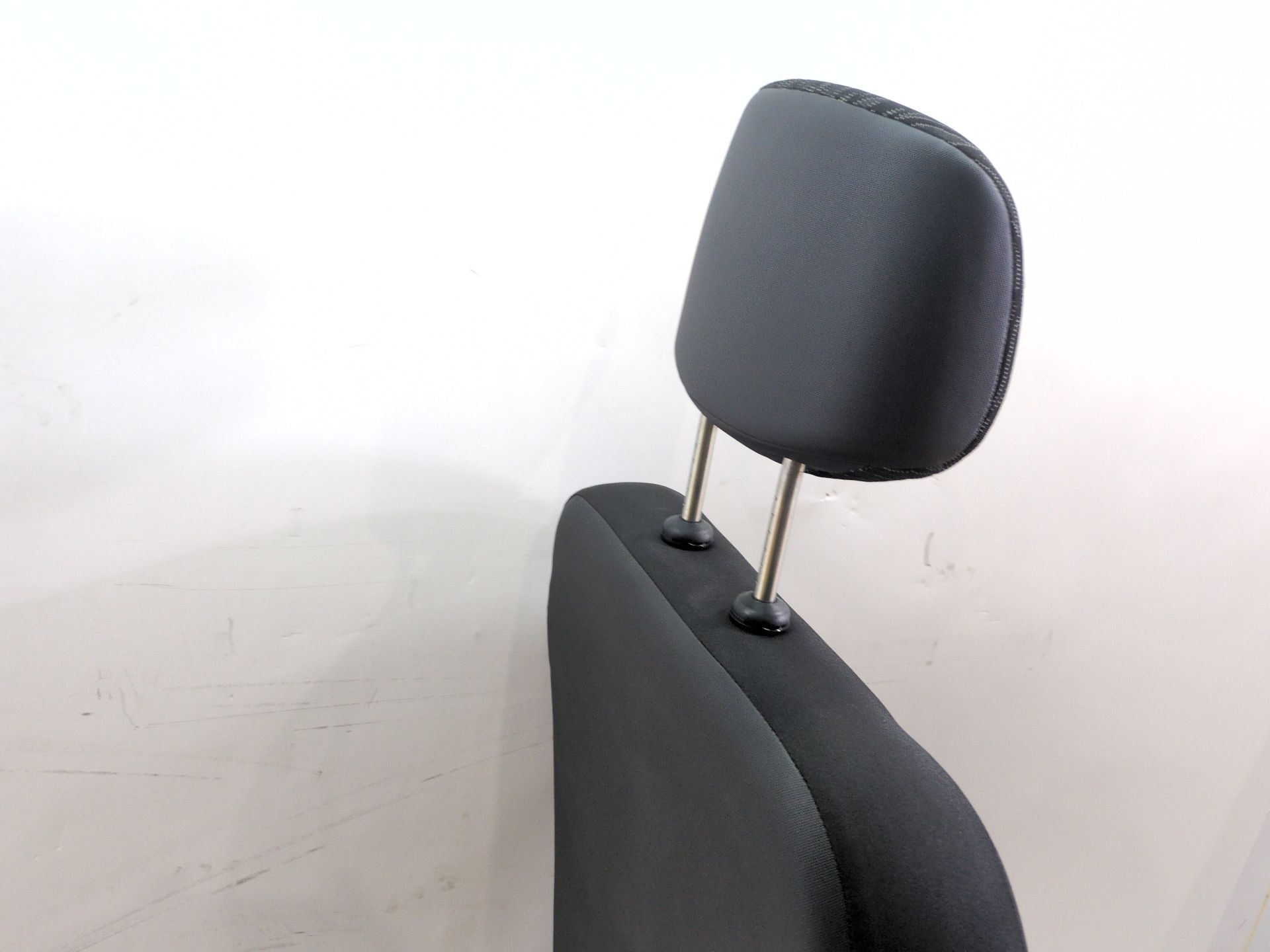 asiento_delantero_izquierdo_sin_referencia_renault_master_iii_furgoneta_fv_2_3_dci_135_rwd_fv0n