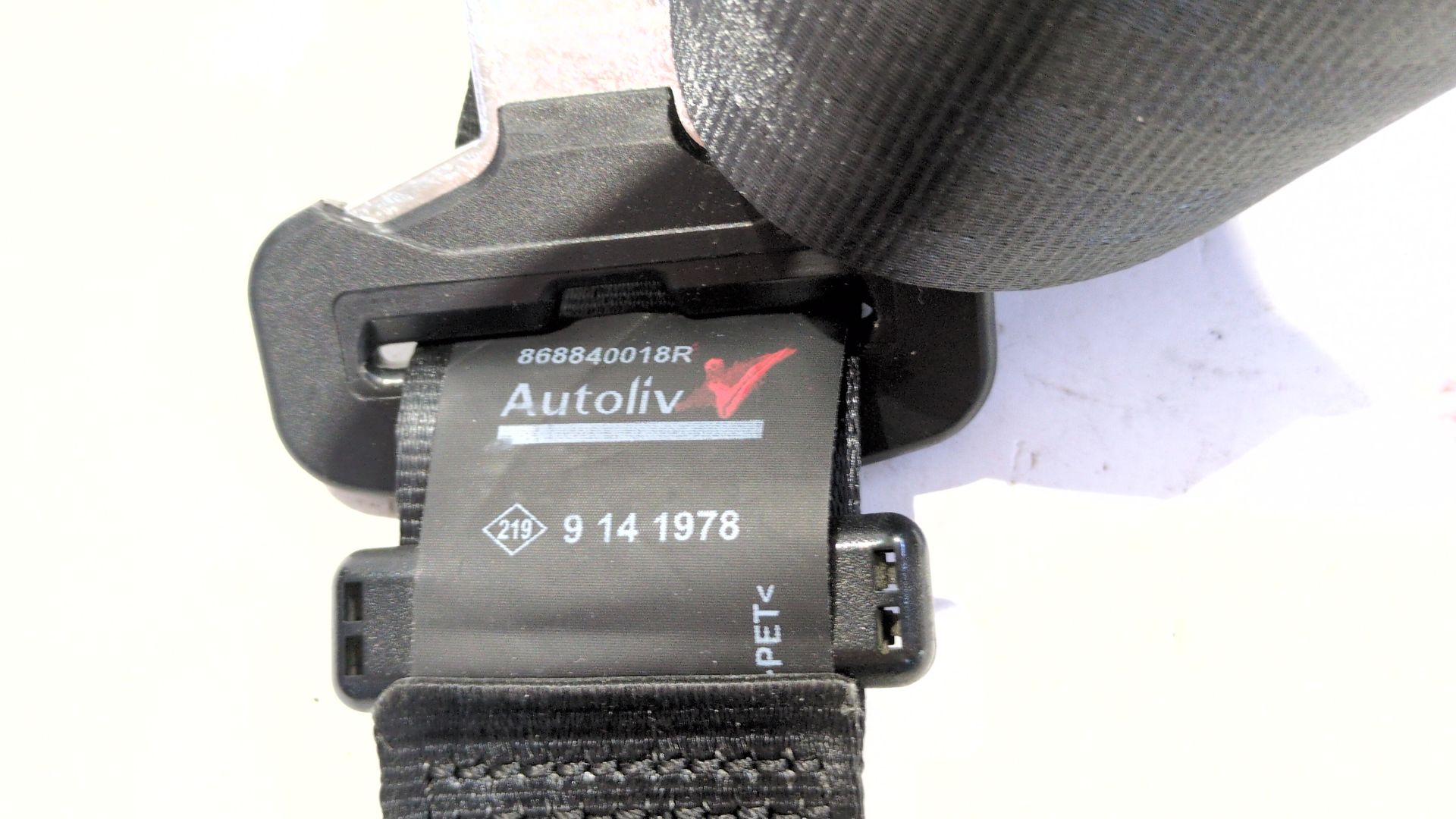 cinturon_seguridad_delantero_izquierdo_868840018r_renault_master_iii_furgoneta_fv_2_3_dci_135_fwd_fv0n_fv08