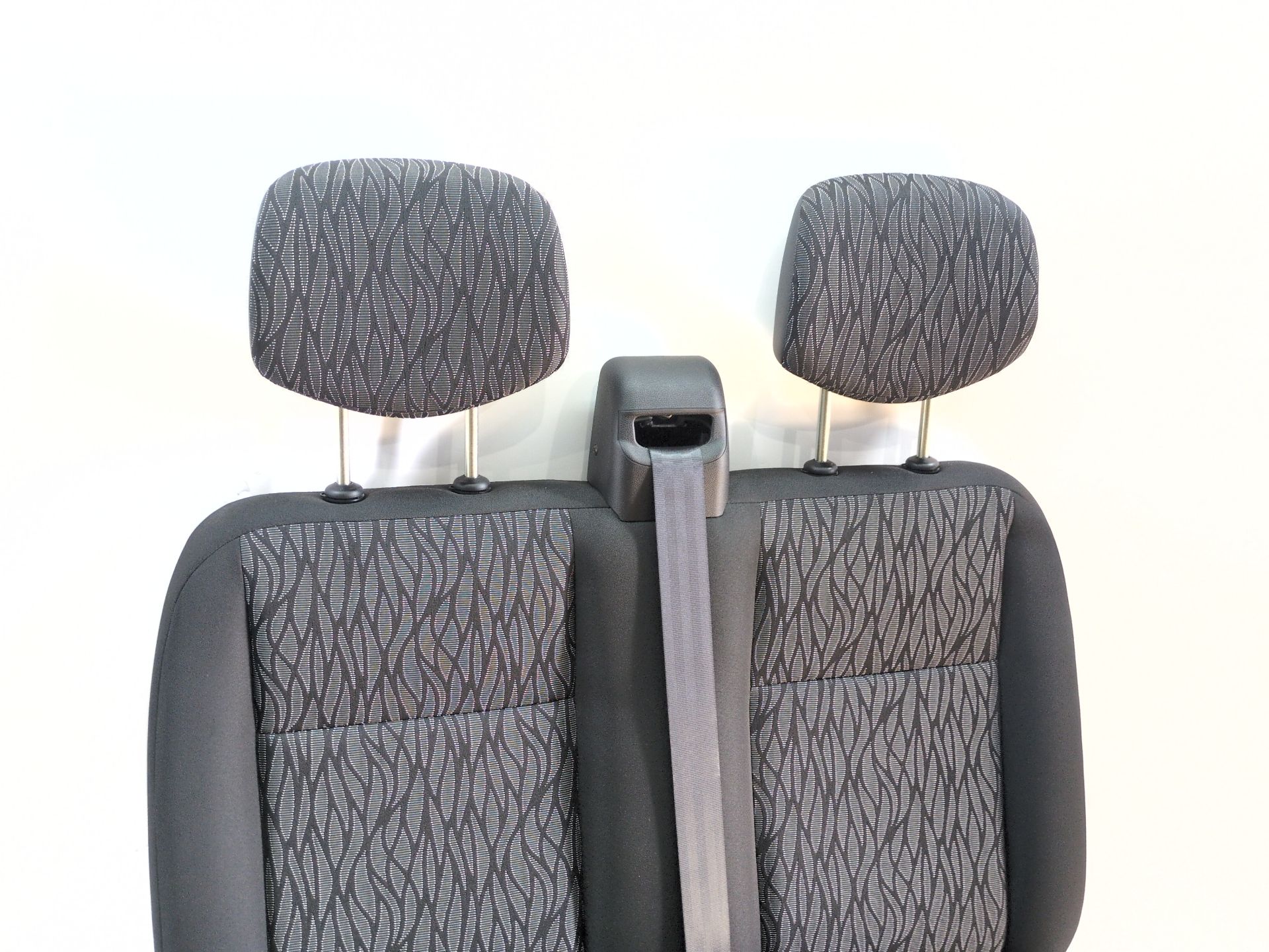 asiento_delantero_medio_y_derecho_sin_referencia_renault_master_iii_furgoneta_fv_2_3_dci_135_rwd_fv0n