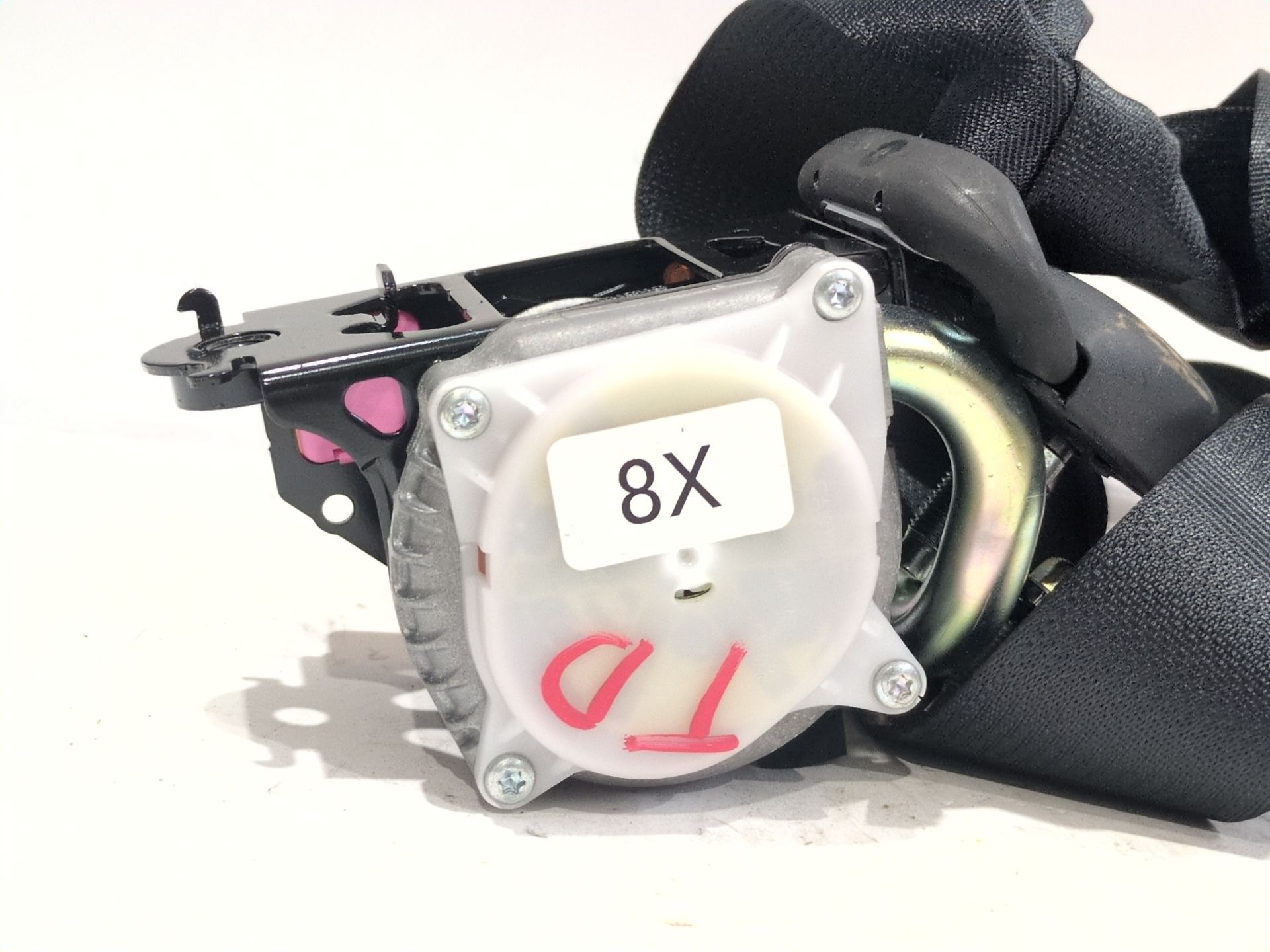 cinturon_seguridad_trasero_derecho_888402193r_renault_koleos_ii_hc_2_0_blue_dci_185_hcak