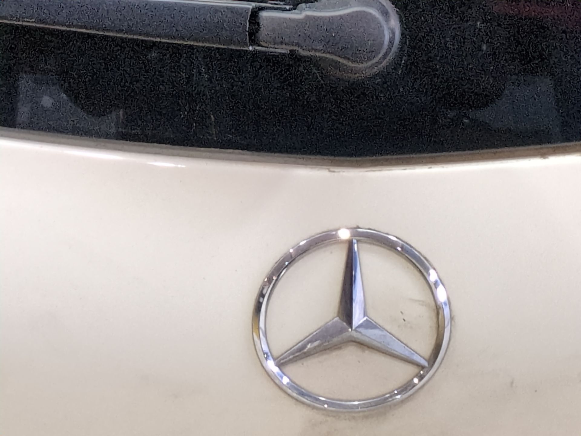 porton_trasero_a1767402200_650_blanco_calcita_acabado_estandar_mercedes_benz_clase_a_w176_a_200_cdi_176_001