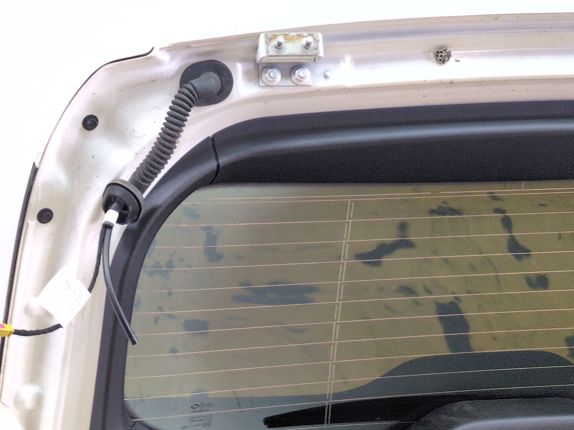 porton_trasero_901005059r_white_solid_ovqxb_renault_koleos_ii_hc_2_0_blue_dci_185_hcak