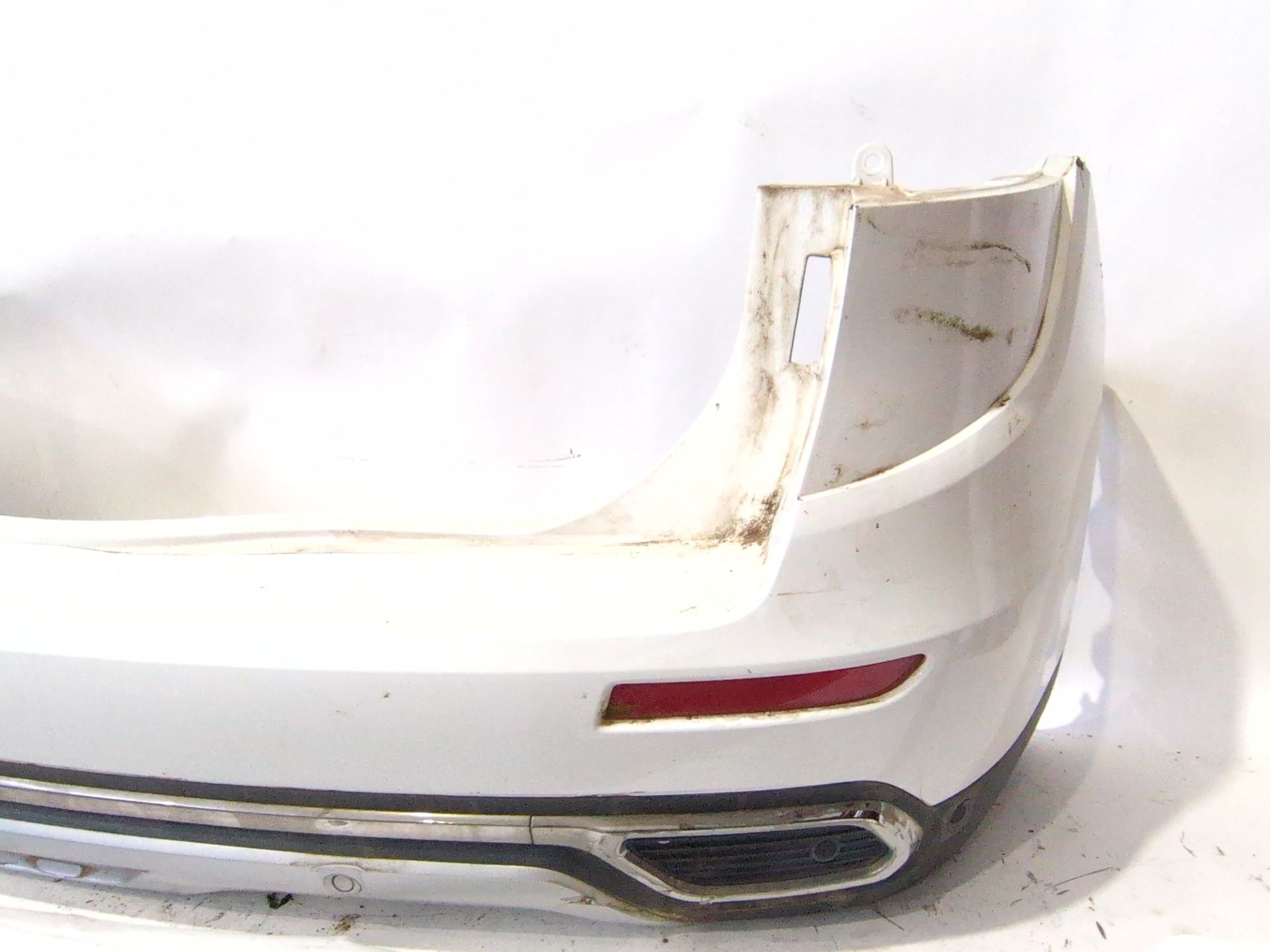 paragolpes_trasero_850226334r_white_solid_ovqxb_renault_koleos_ii_hc_2_0_blue_dci_185_hcak