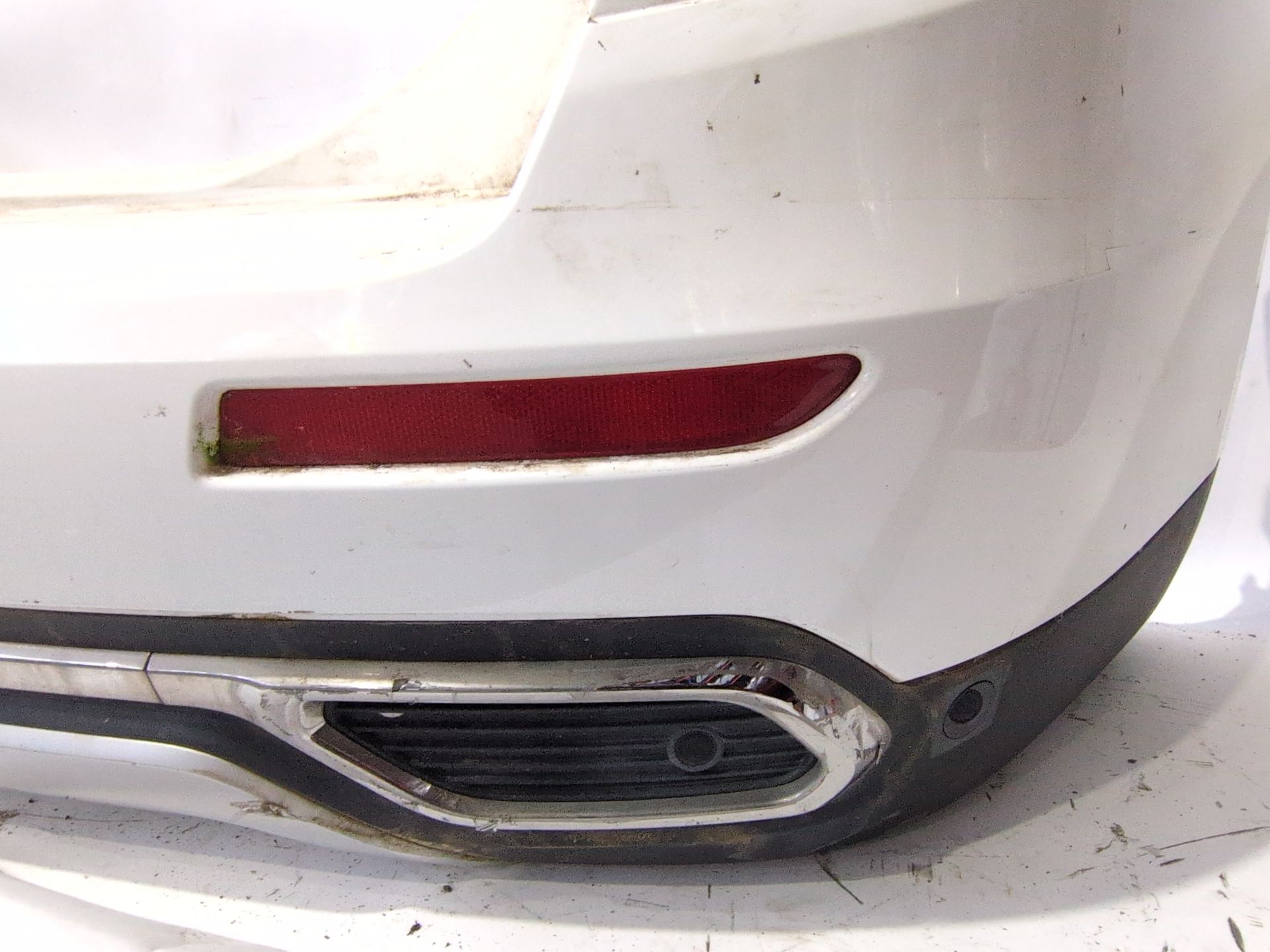 paragolpes_trasero_850226334r_white_solid_ovqxb_renault_koleos_ii_hc_2_0_blue_dci_185_hcak