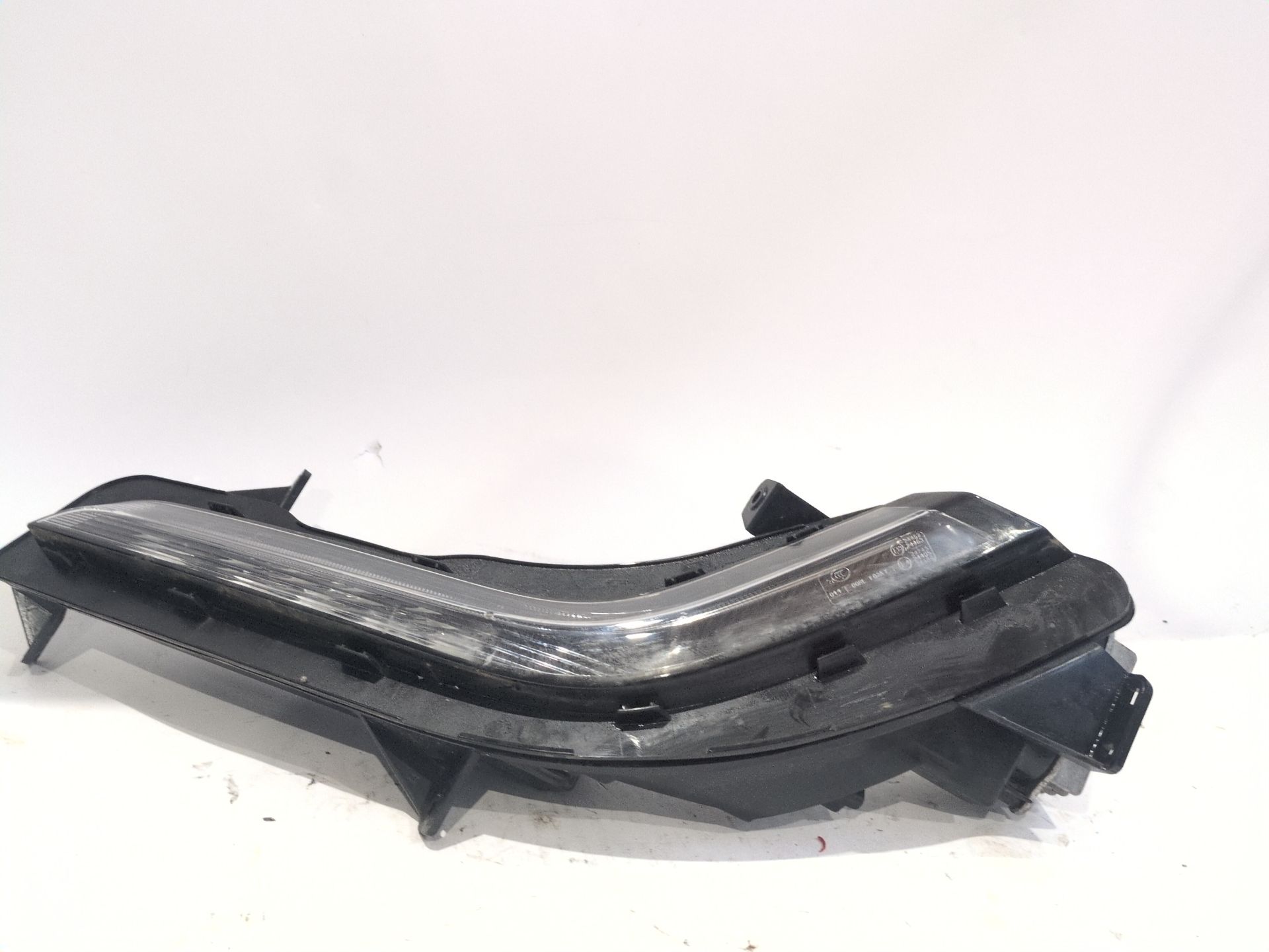 faro_luz_diurna_izquierdo_266050046r_renault_koleos_ii_hc_2_0_blue_dci_185_hcak