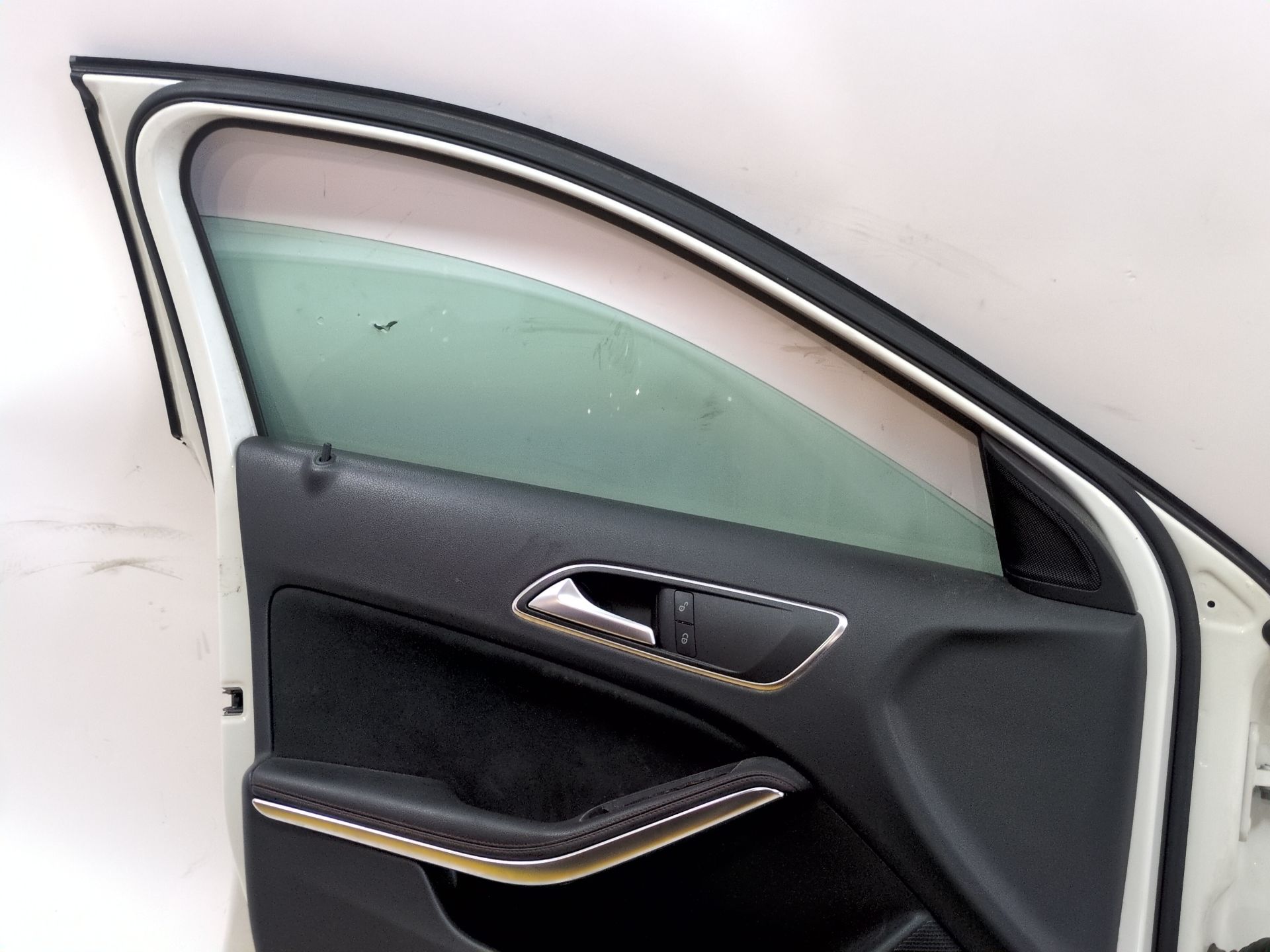 puerta_delantera_izquierda_sin_referencia_mercedes_benz_clase_a_w176_a_200_cdi_176_001
