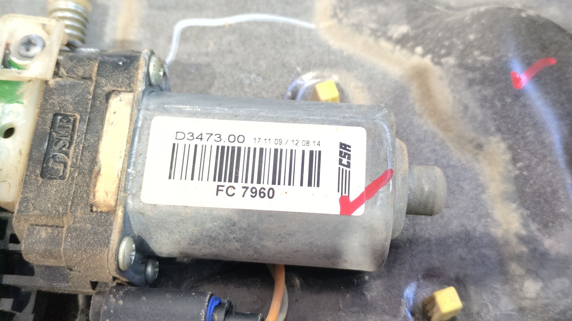 elevalunas_trasero_izquierdo_electrico_d347300_land_rover_freelander_2_l359_2_2_td4_4x4