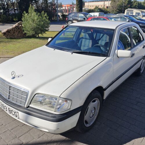 MERCEDES-BENZ CLASE C (W202)