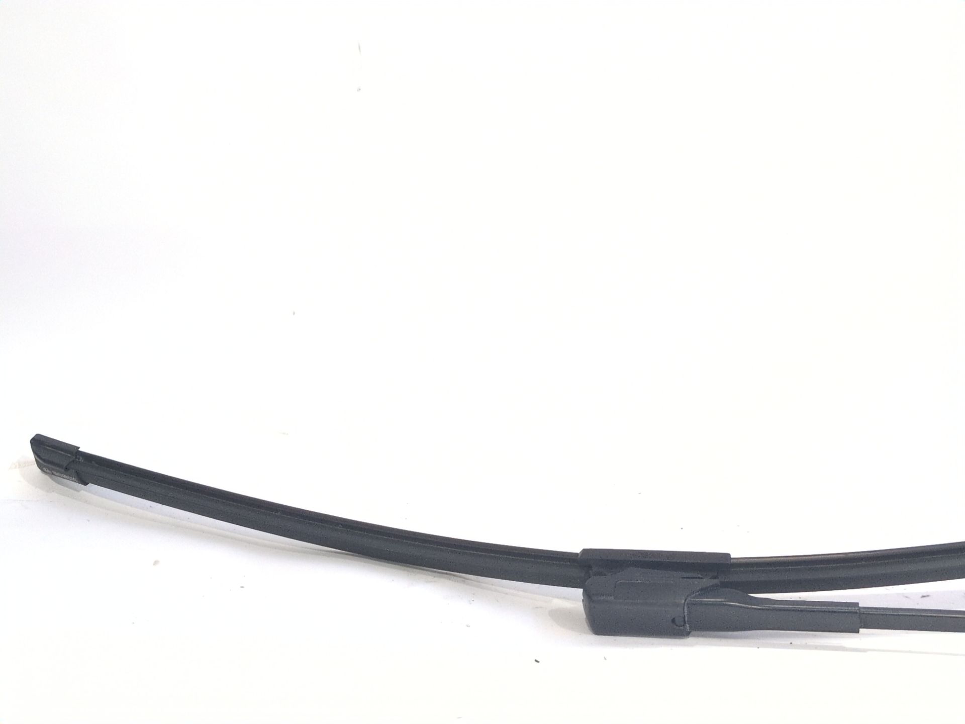 brazo_limpia_delantero_izquierdo_a1768203400_mercedes_benz_clase_a_w176_a_200_cdi_176_001