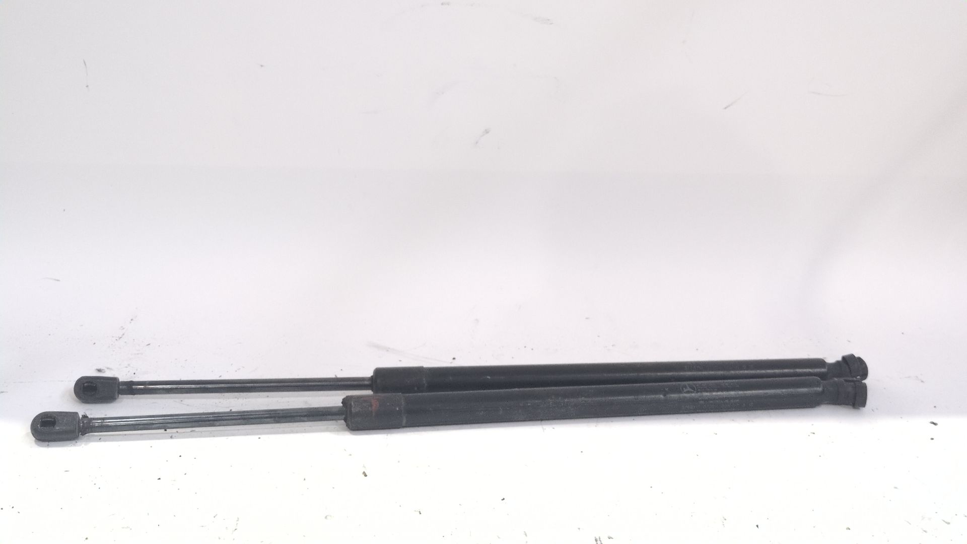 AMORTIGUADORES MALETERO / PORTON MERCEDES-BENZ CLASE M (W164) ML 350 4-MATIC (164.186)