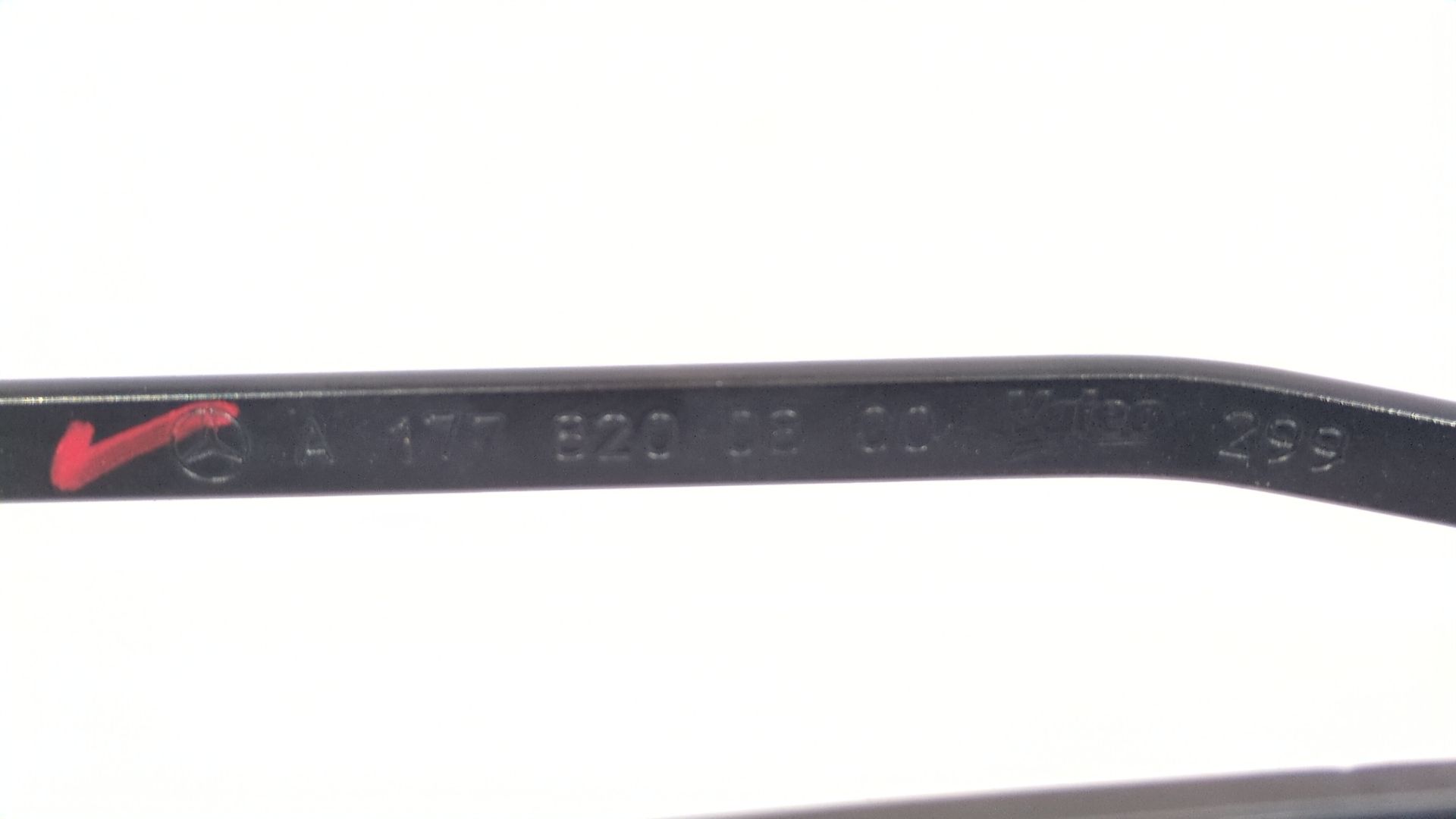 brazo_limpia_delantero_izquierdo_a1778200800_mercedes_benz_clase_a_w177_a_200_d_177_012