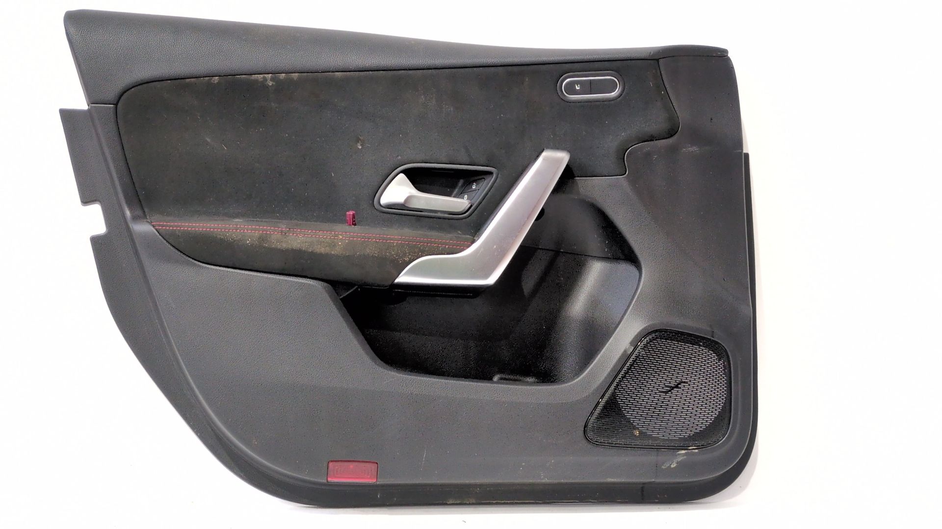 GUARNECIDO PUERTA DELANTERA IZQUIERDA MERCEDES-BENZ CLASE A (W177) A 200 D (177.012) - A1777203900