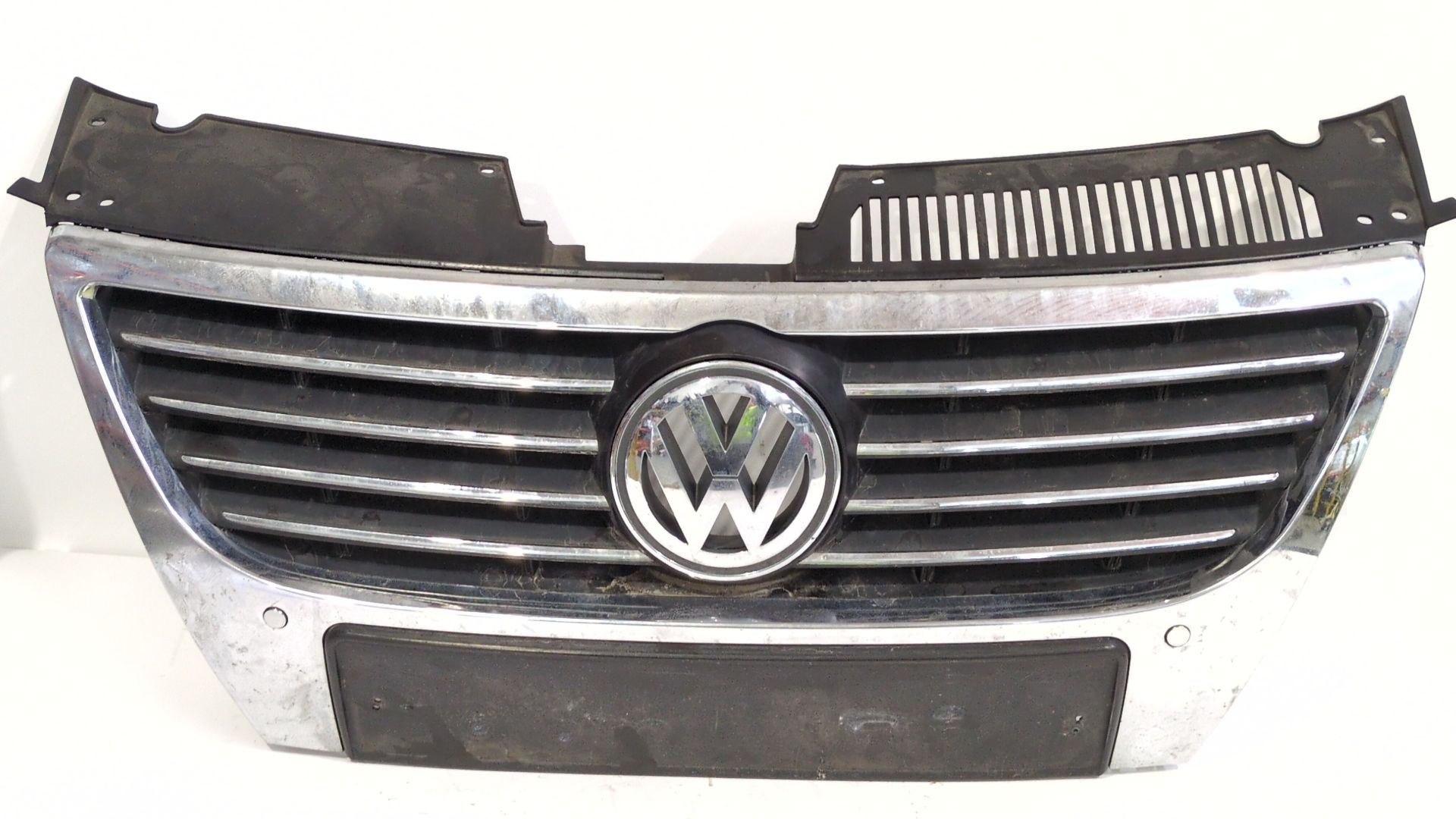 rejilla_delantera_3c0853651_volkswagen_passat_b6_3c2_2_0_tdi_16v