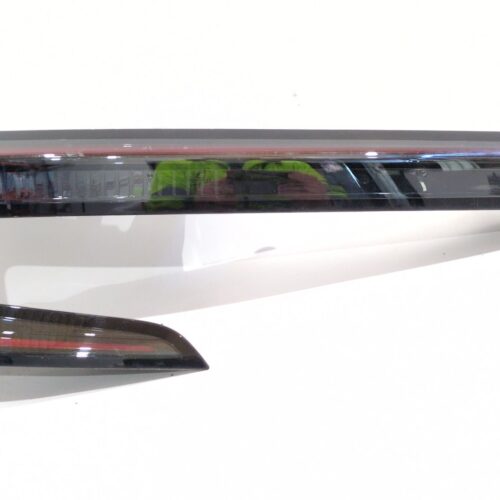 PILOTO TRASERO IZQUIERDO INTERIOR RENAULT AUSTRAL E-TECH 200 HYBRID