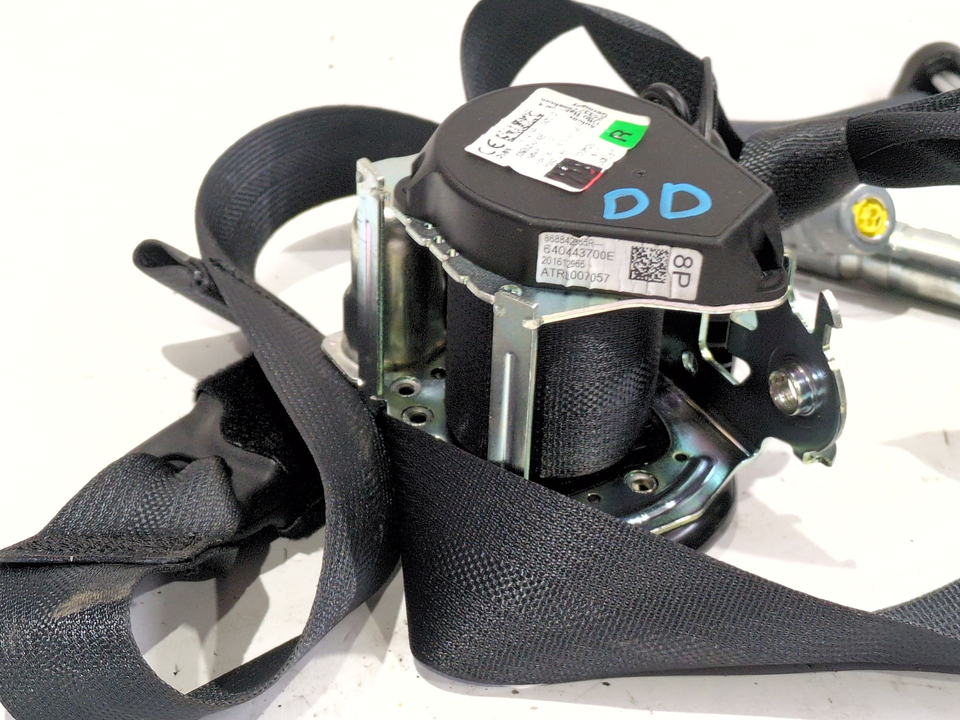 cinturon_seguridad_delantero_derecho_868842365r_renault_clio_v_b7_1_3_tce_140_b7n0