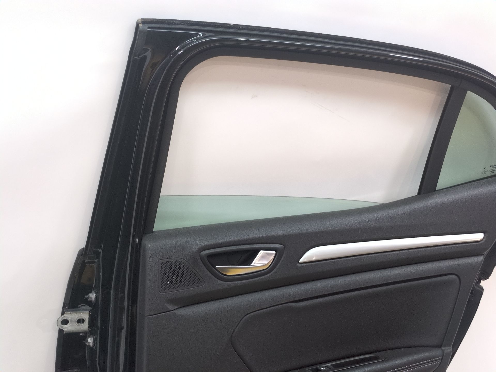 puerta_trasera_derecha_821001172r_black_tegne_renault_megane_iv_hatchback_b9a_m_n_1_5_blue_dci_115_b9a6