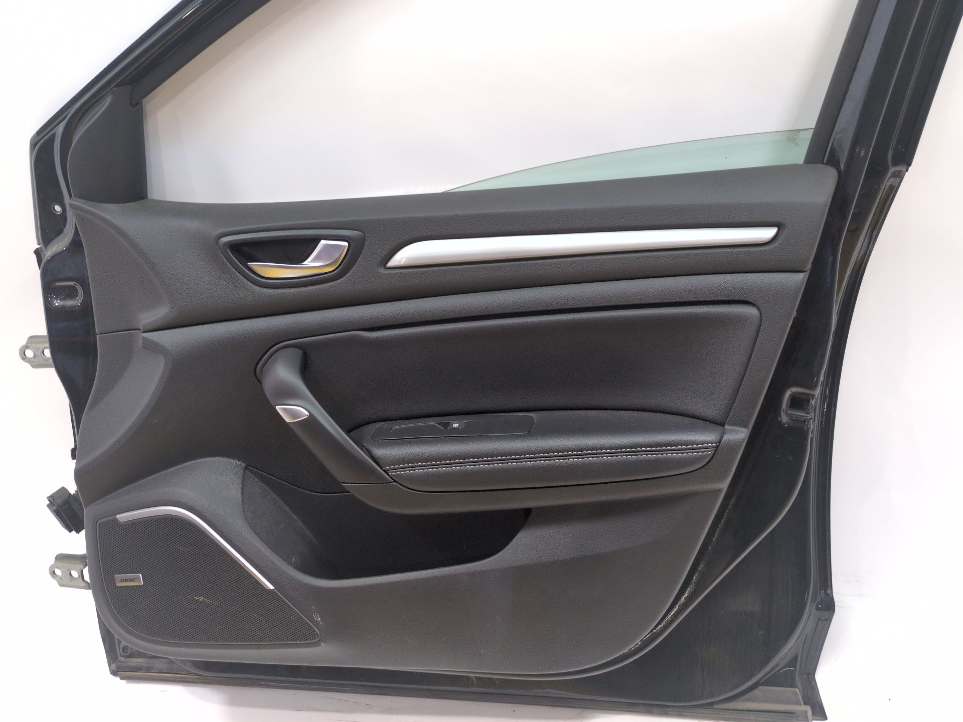 puerta_delantera_derecha_801001148r_black_tegne_renault_megane_iv_hatchback_b9a_m_n_1_5_blue_dci_115_b9a6