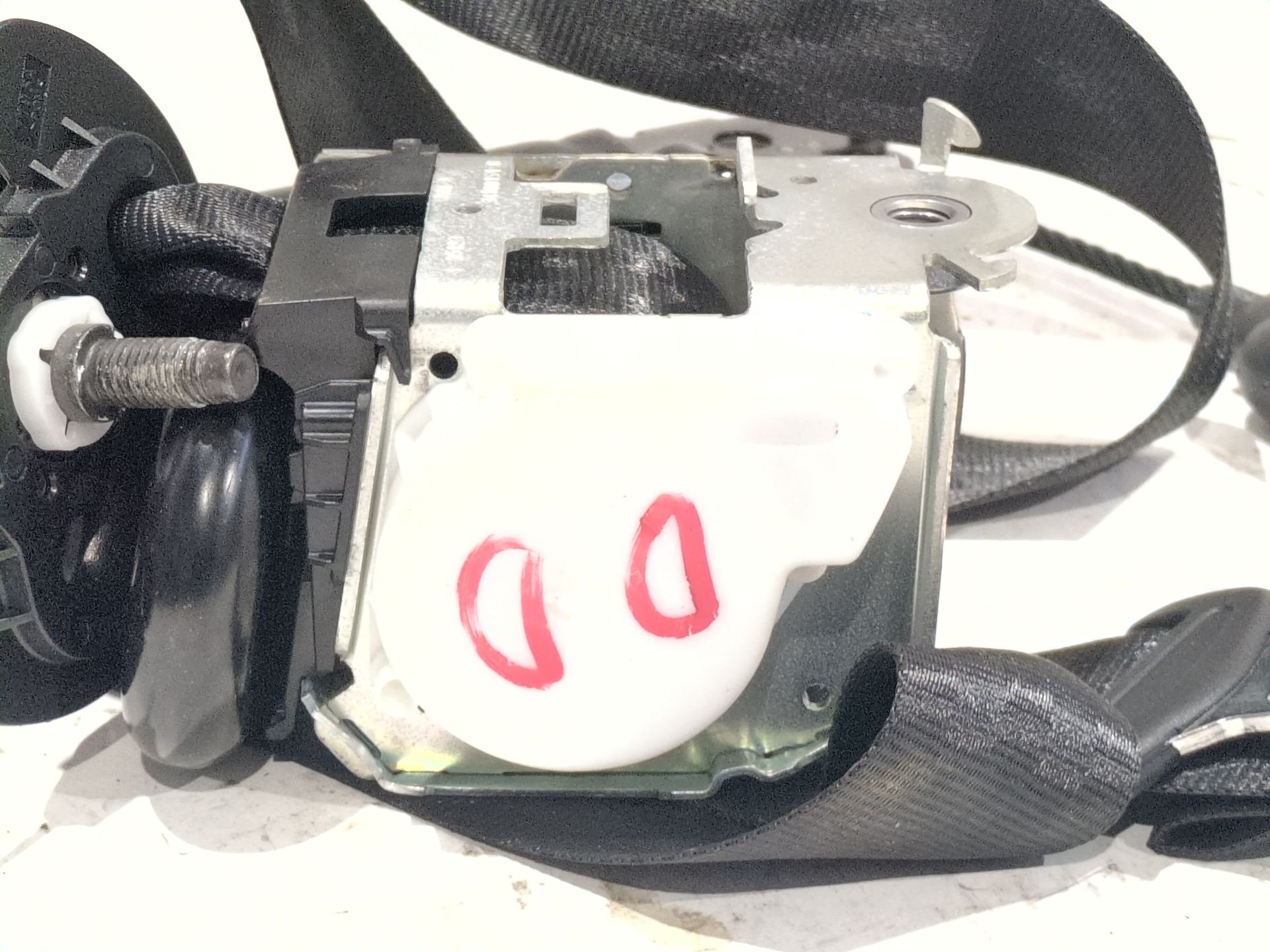 cinturon_seguridad_delantero_derecho_98475799xx_opel_combo_furgoneta_monovolumen_k9_1_5_d