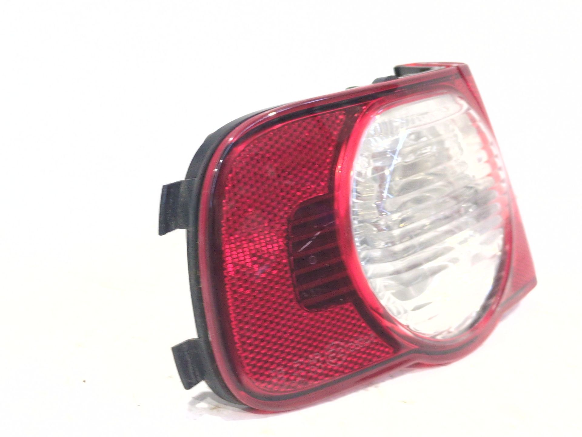 faro_antiniebla_trasero_izquierdo_9681820280_citr_n_c3_picasso_sh_1_6_hdi_115