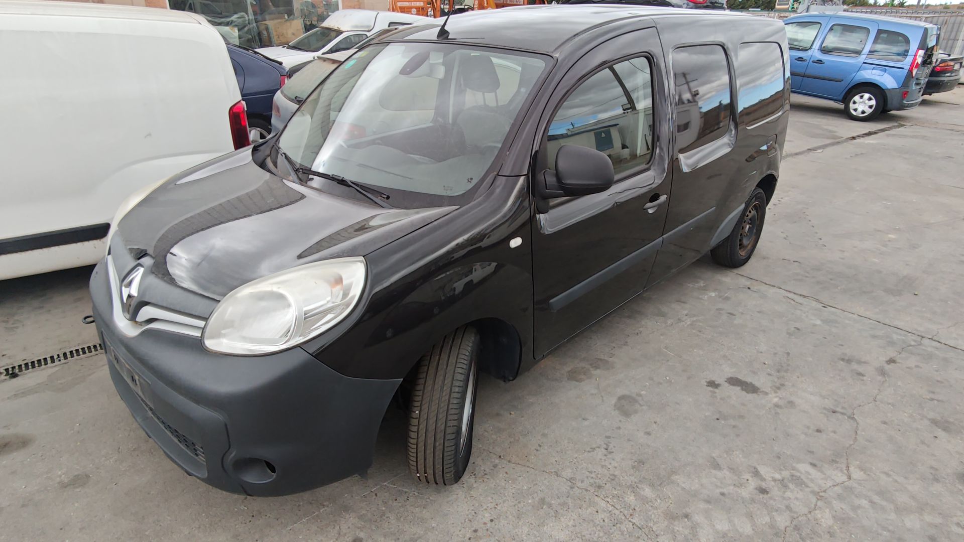 renault_kangoo_grand_kangoo_ii_kw0_1