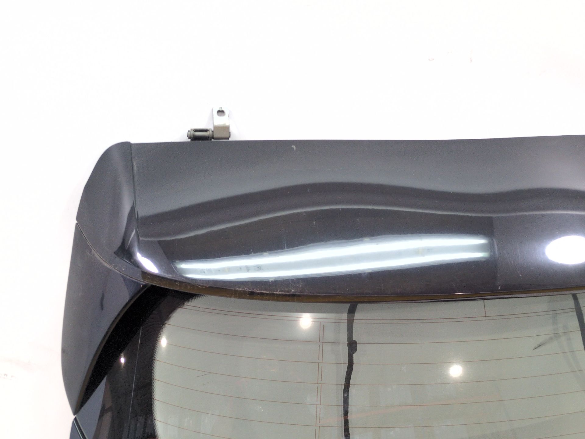 porton_trasero_901007547r_black_tegne_renault_megane_iv_hatchback_b9a_m_n_1_5_blue_dci_115_b9a6