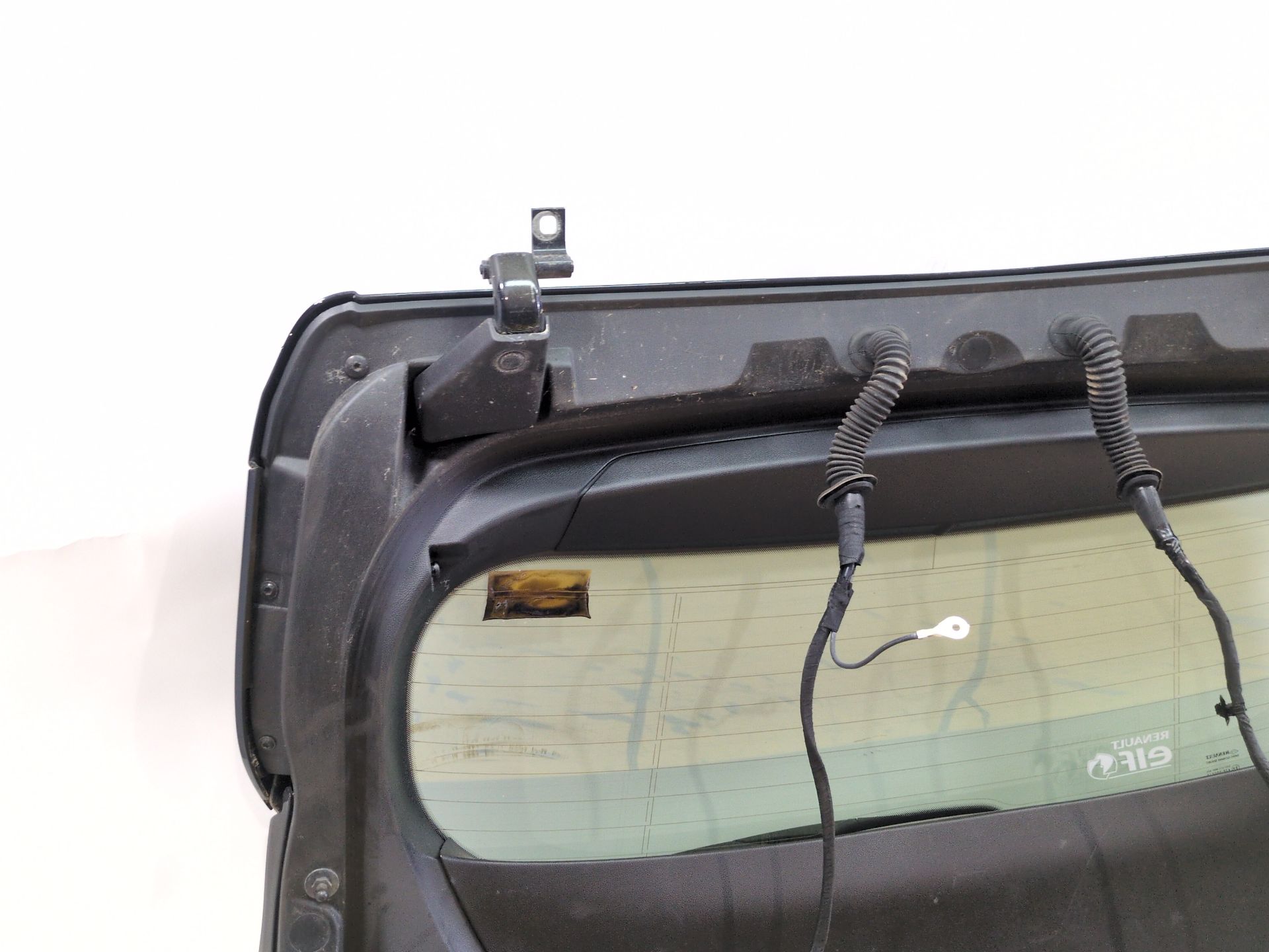 porton_trasero_901007547r_black_tegne_renault_megane_iv_hatchback_b9a_m_n_1_5_blue_dci_115_b9a6