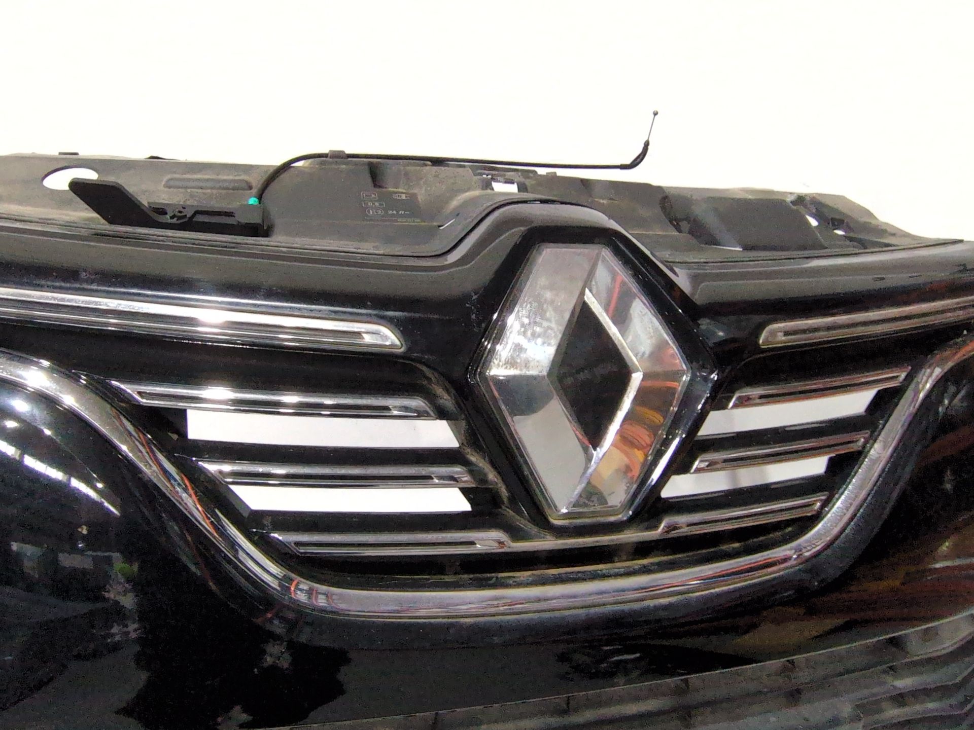 paragolpes_delantero_620225530r_black_tegne_renault_megane_iv_hatchback_b9a_m_n_1_5_blue_dci_115_b9a6