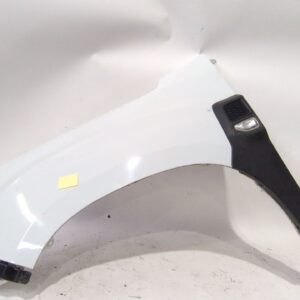 aleta_delantera_izquierda_631011252r_ice_white_bc_ov369_dacia_duster_hm_1_5_dci_115_hmad